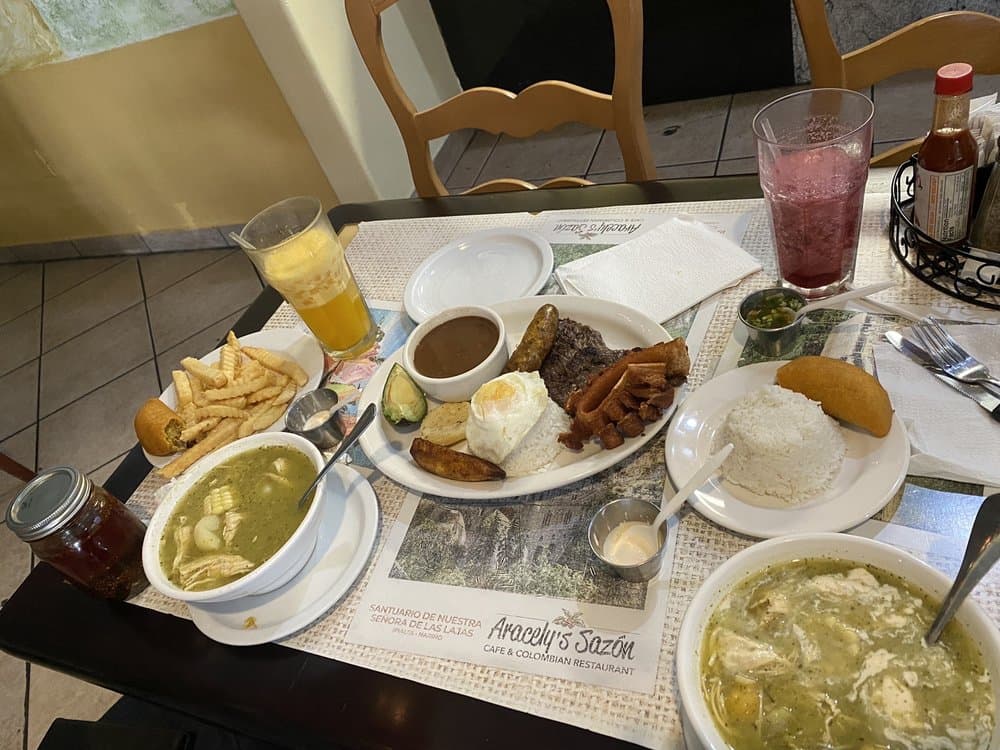 Aracely's Sazón Colombian Restaurant