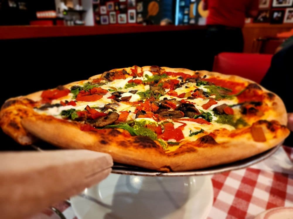 Kenny's East Coast Pizza