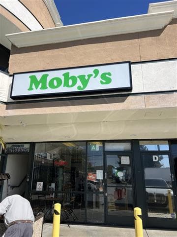 M2 Moby’s Coffee & Tea: Lake Balboa Avatar