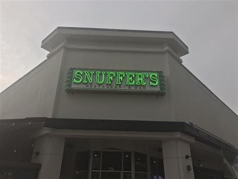 Snuffer's Restaurant & Bar Avatar