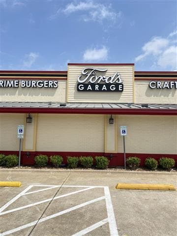 Ford's Garage Avatar