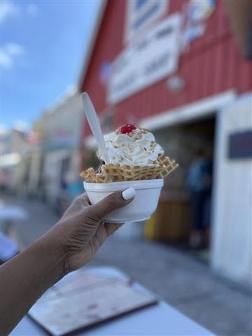 Nana & Pop Pops Sweet Shop Avatar