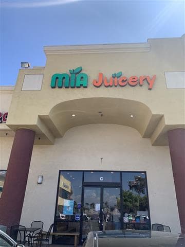 Mia Juicery Avatar