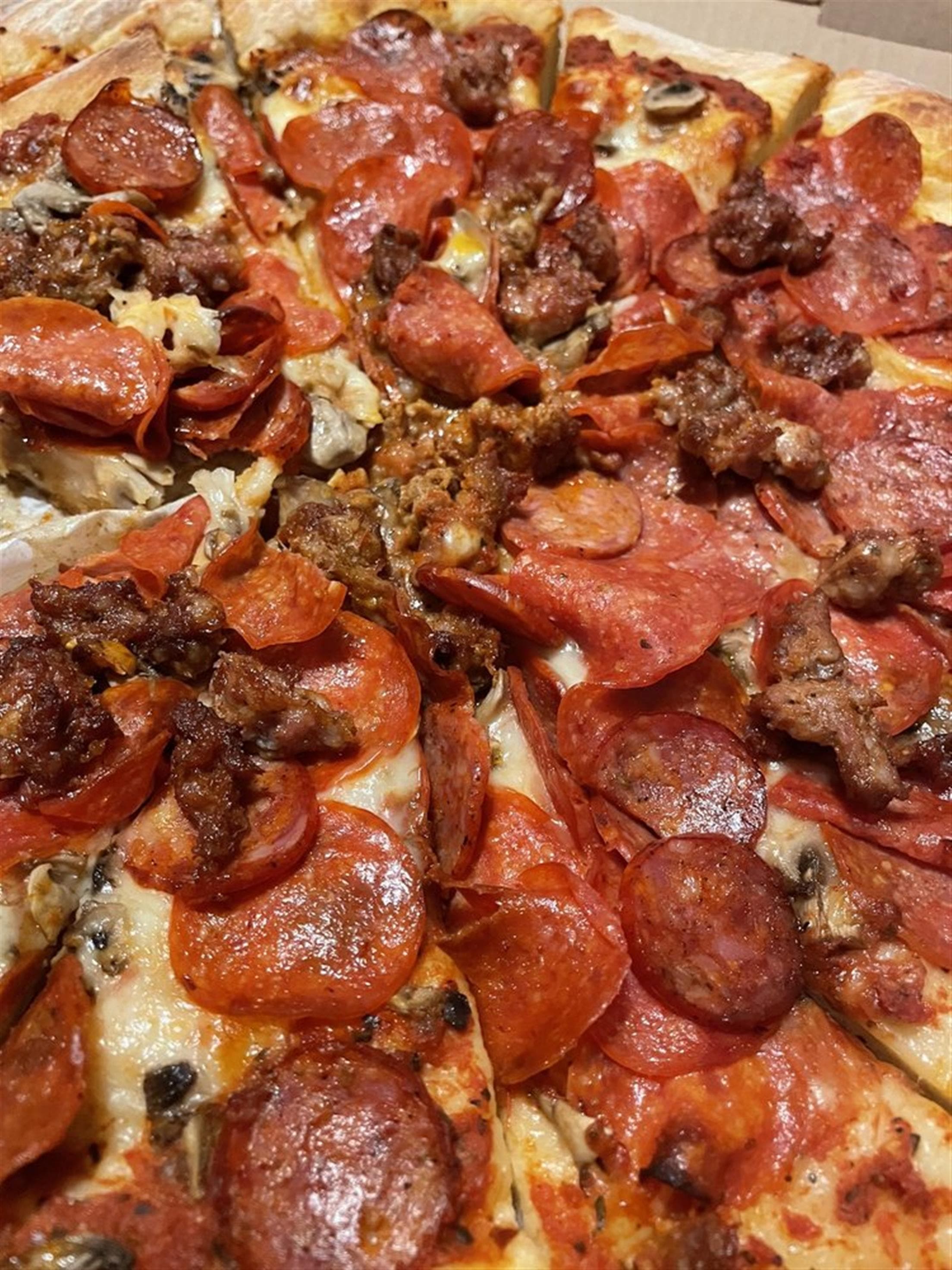 Romas Pizzeria