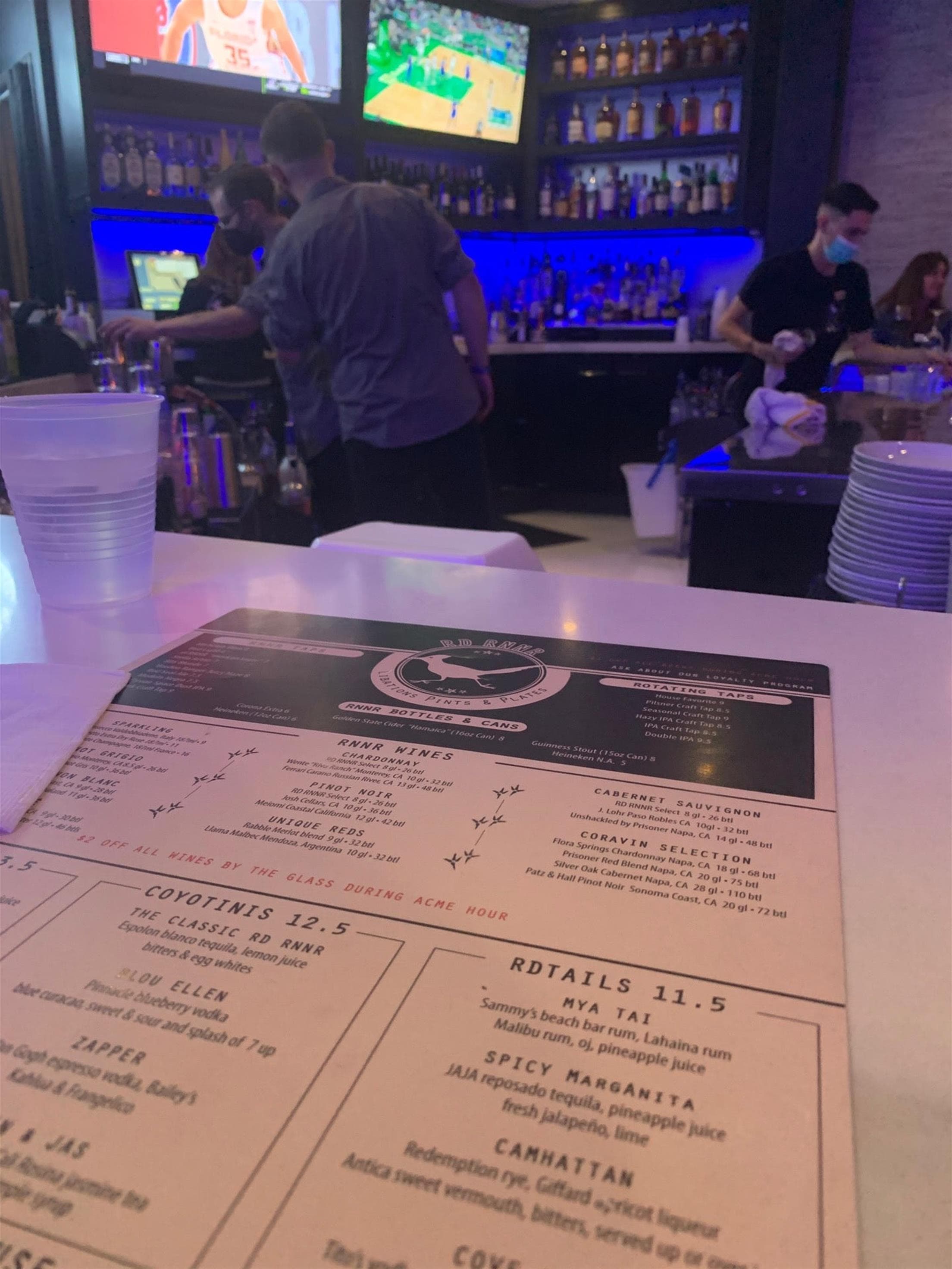 RD RNNR Libations Pints & Plates (ro