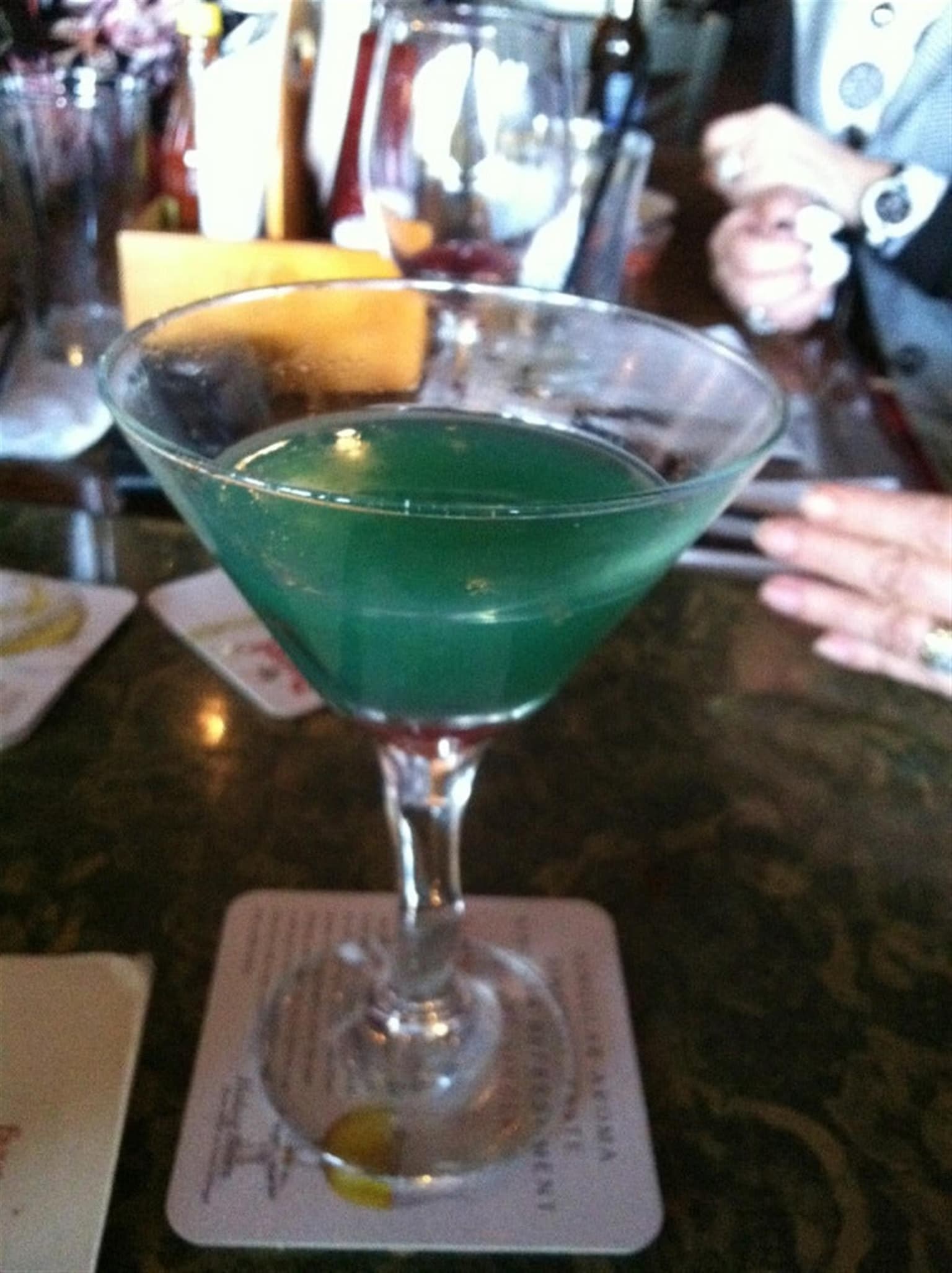 Deja Brew Bar & Grill