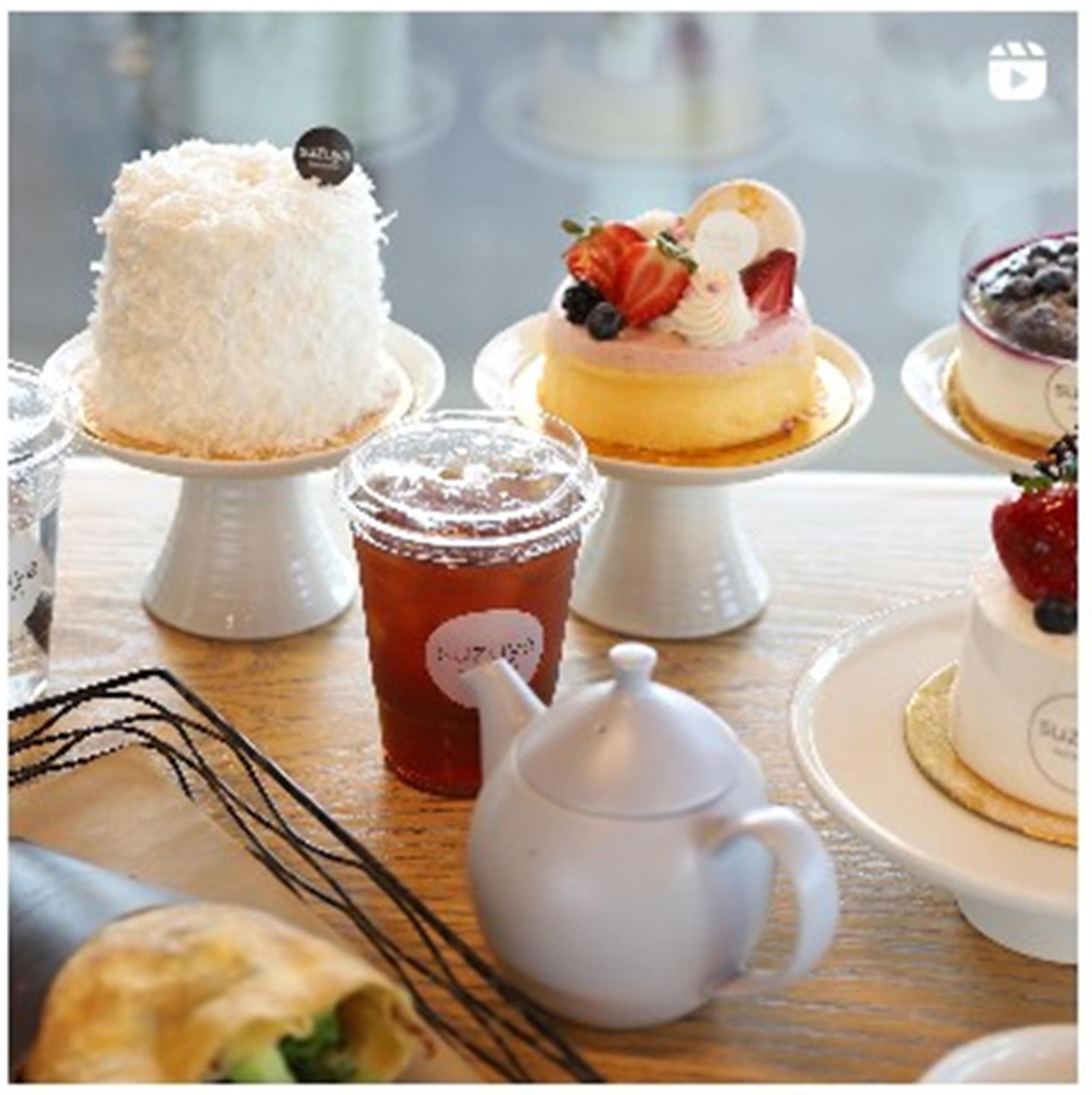 Suzuya Cafe