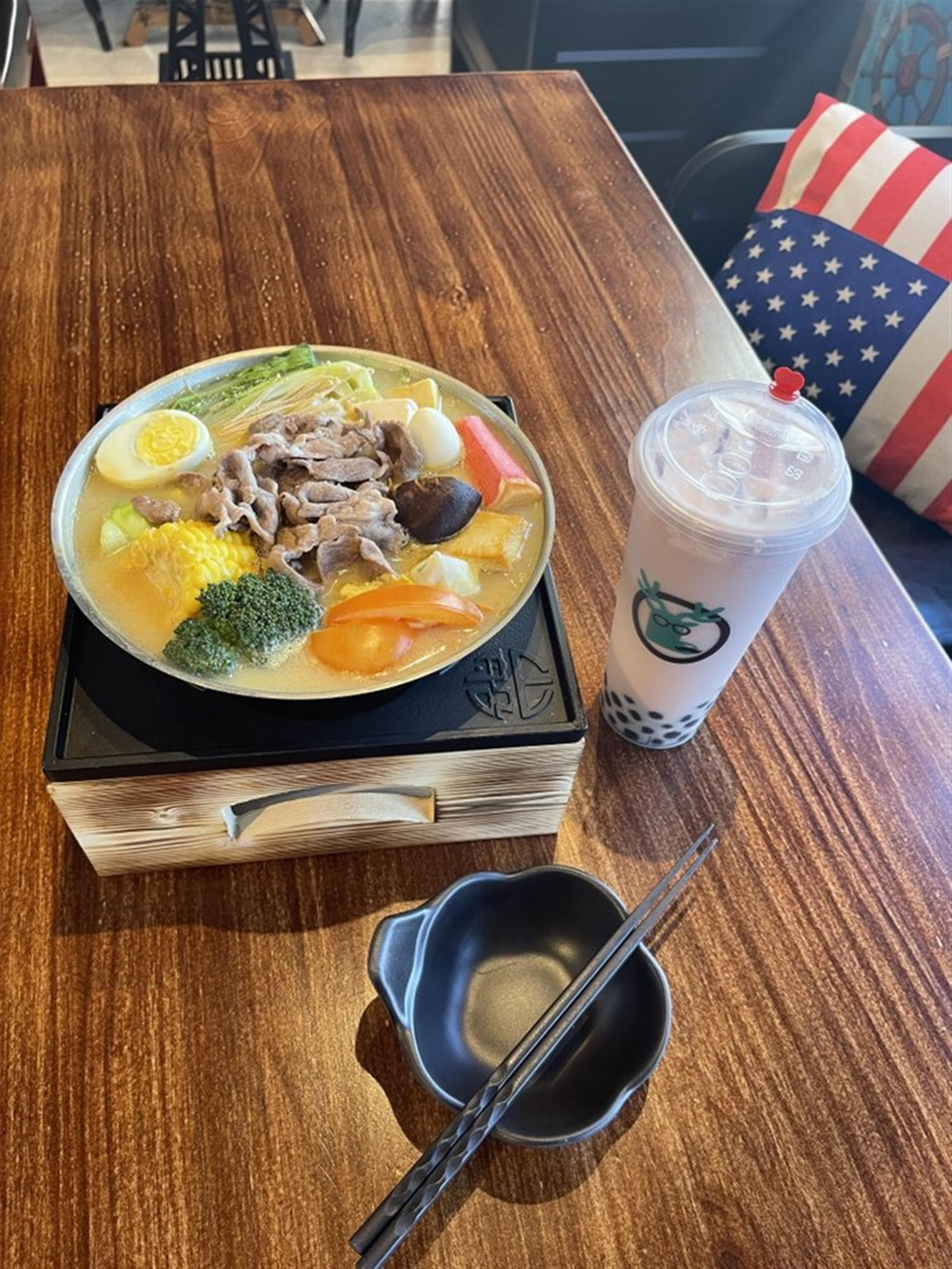 Boiling Pot and Boba Street