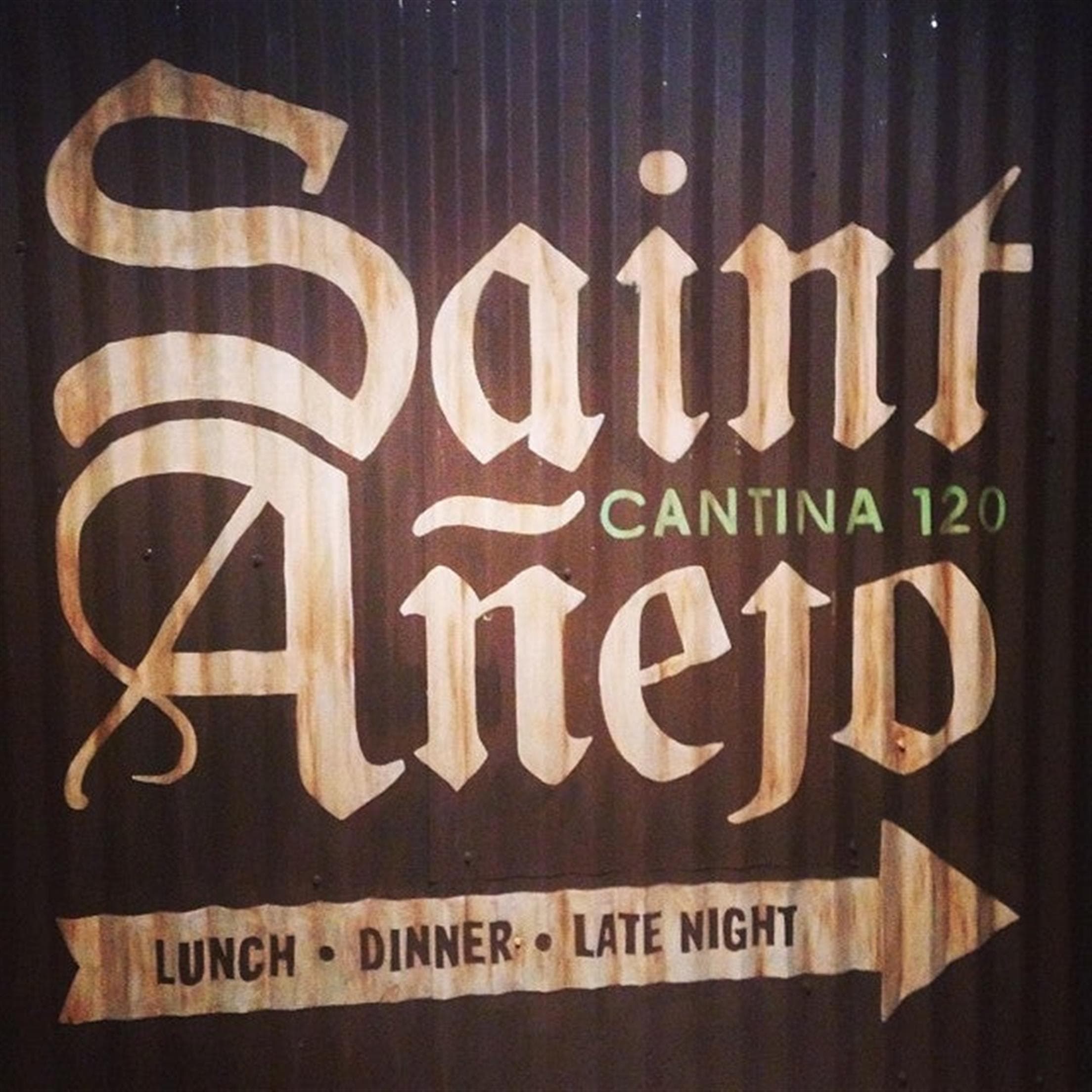 Saint Añejo