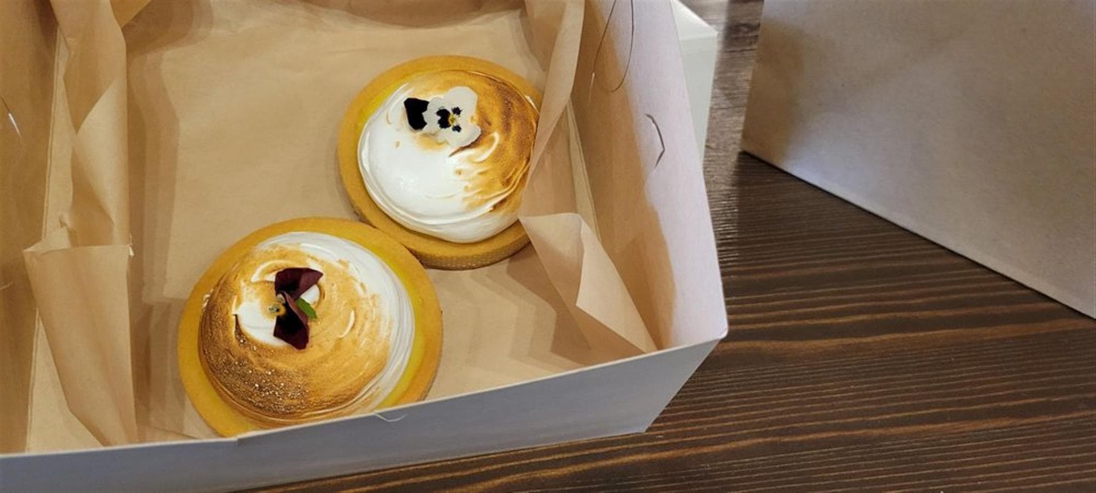 OH LA LA — Cafe, Bakery, Kitchen