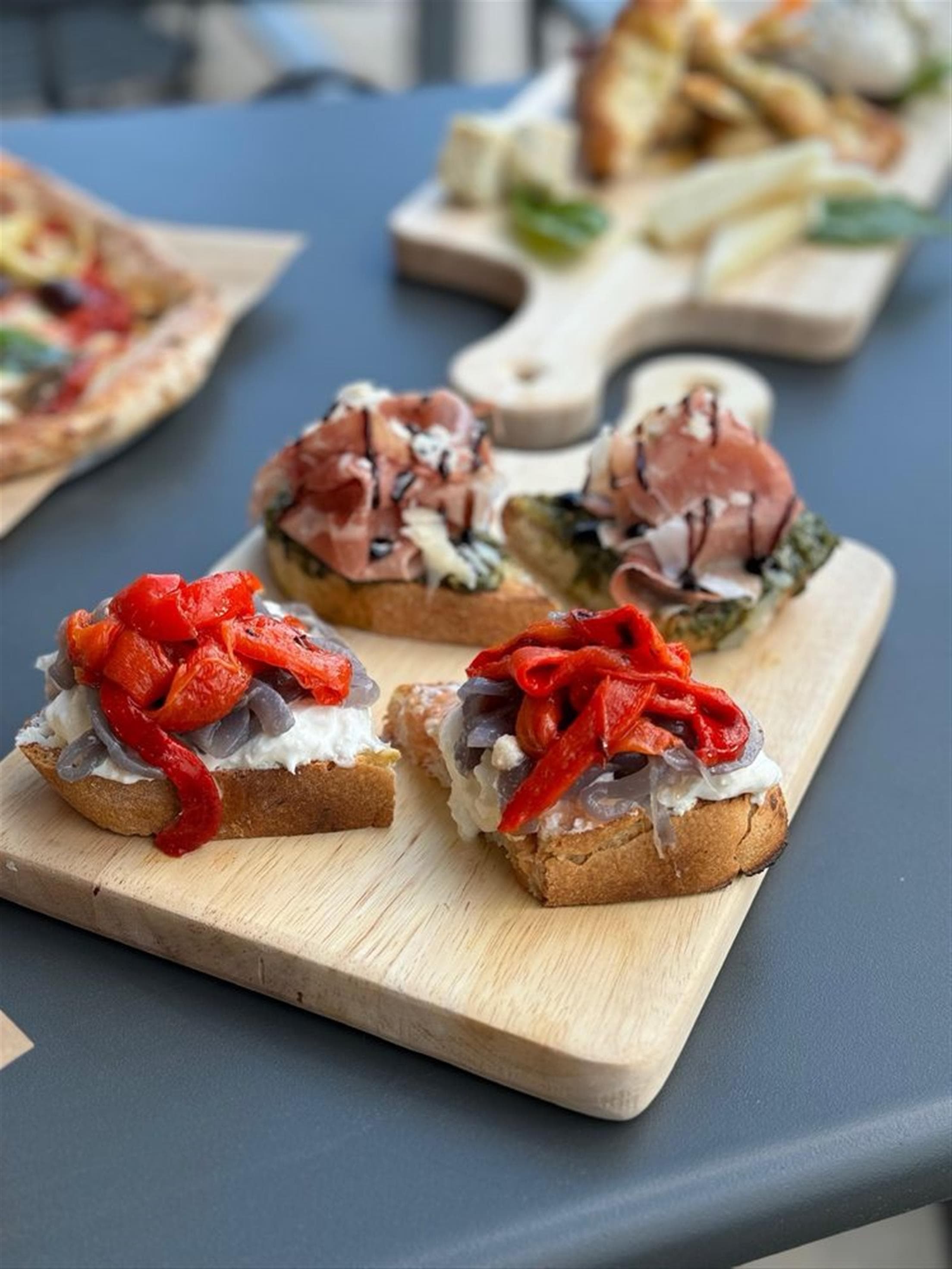 Rosso Pomodoro Pizza