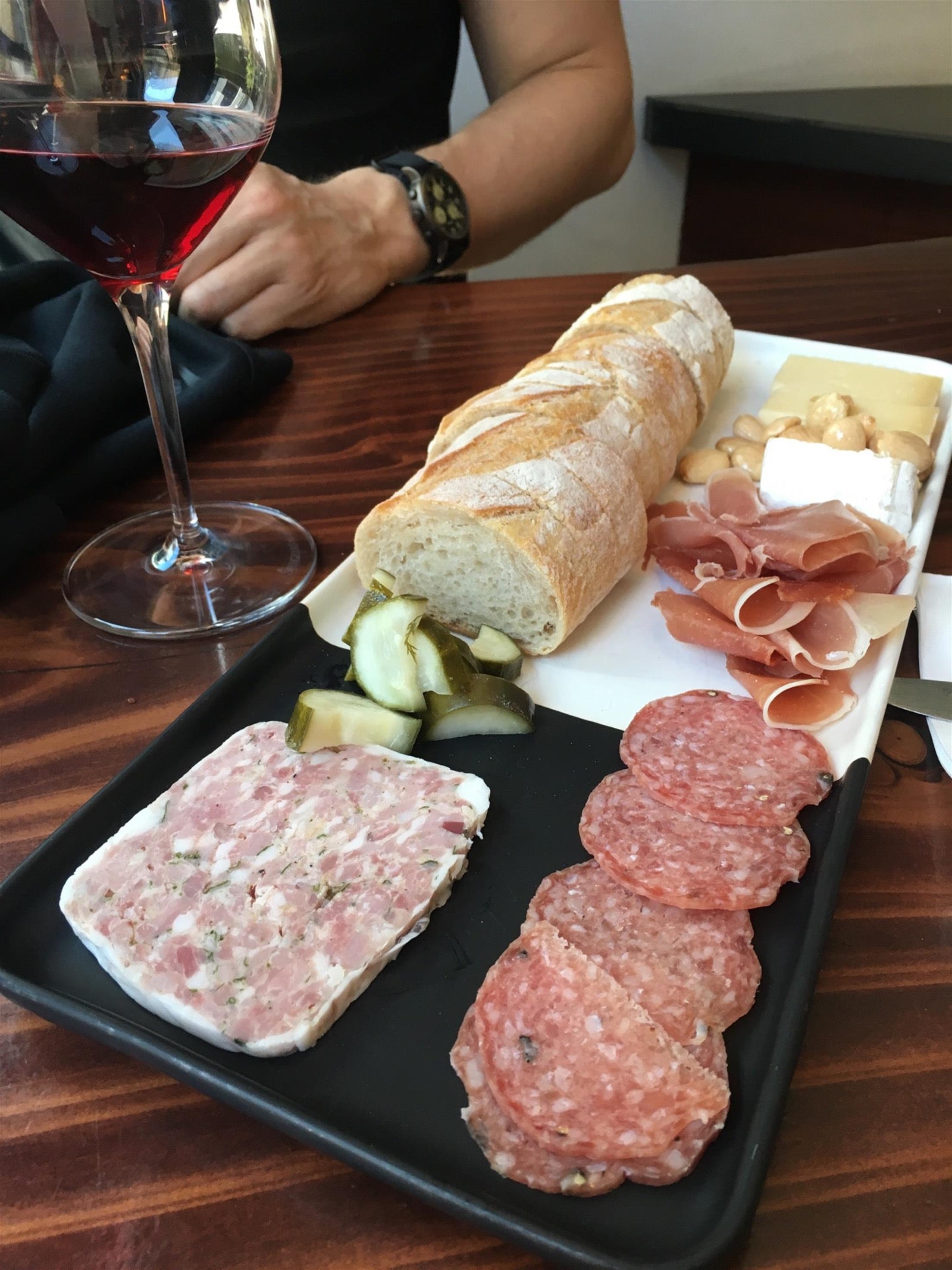 Fig & Thistle Wine Bar