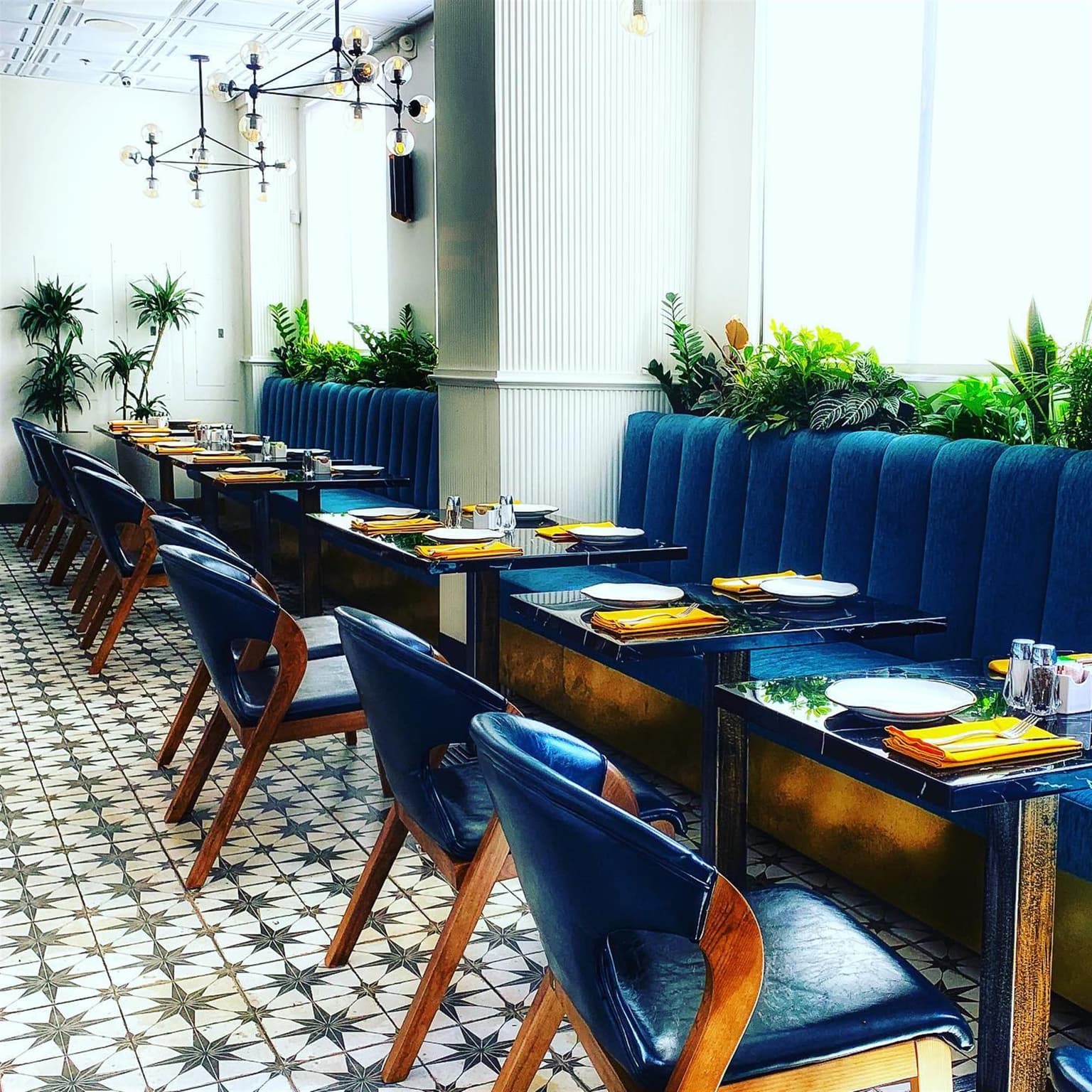 Mary'z Lebanese Cuisine