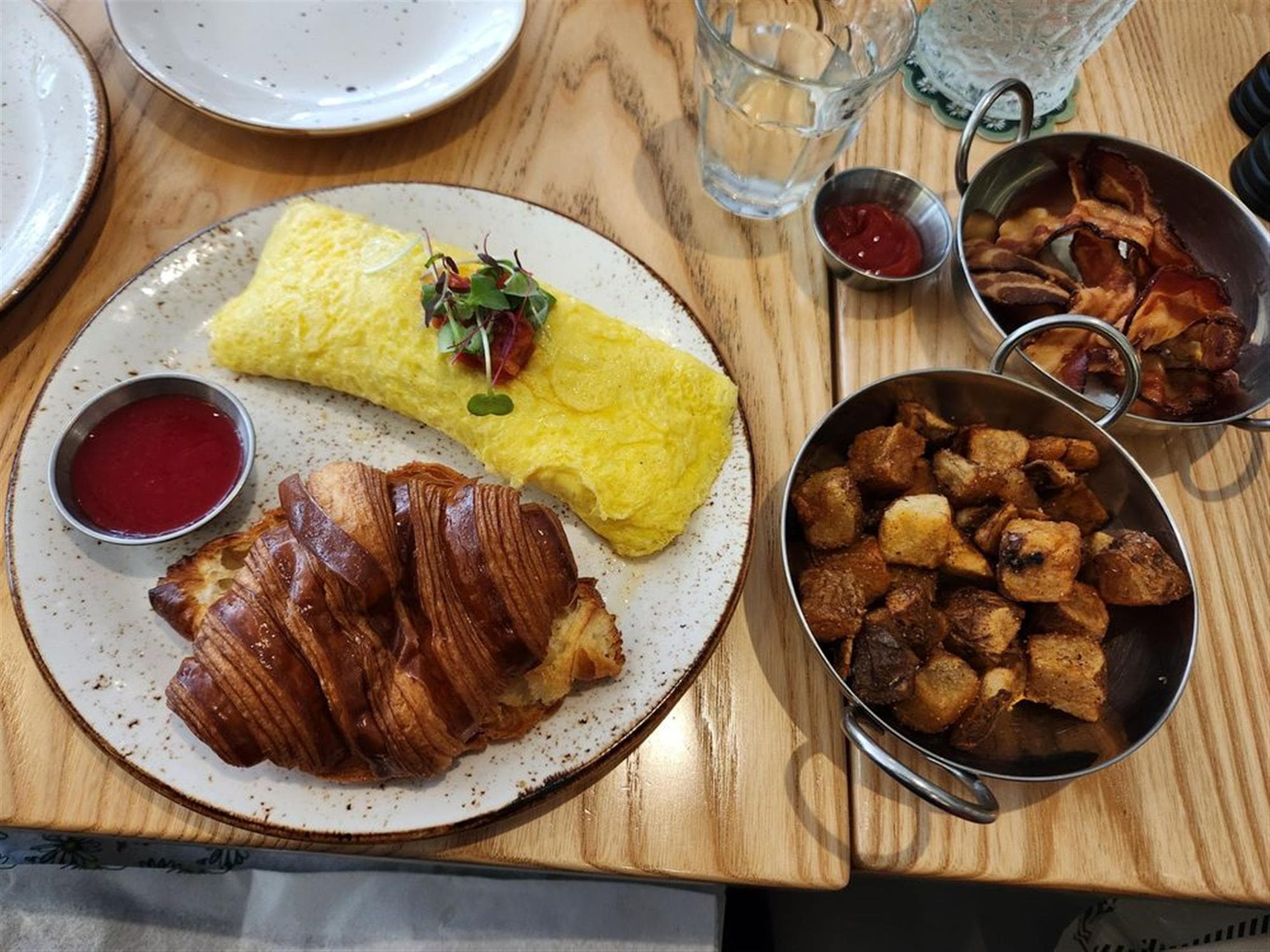 Café Bastille Miami Beach