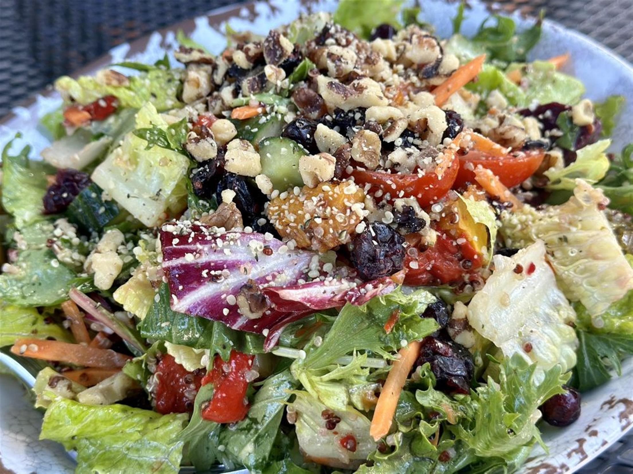 Karma Juice Bar & Eatery - Saint Petersburg