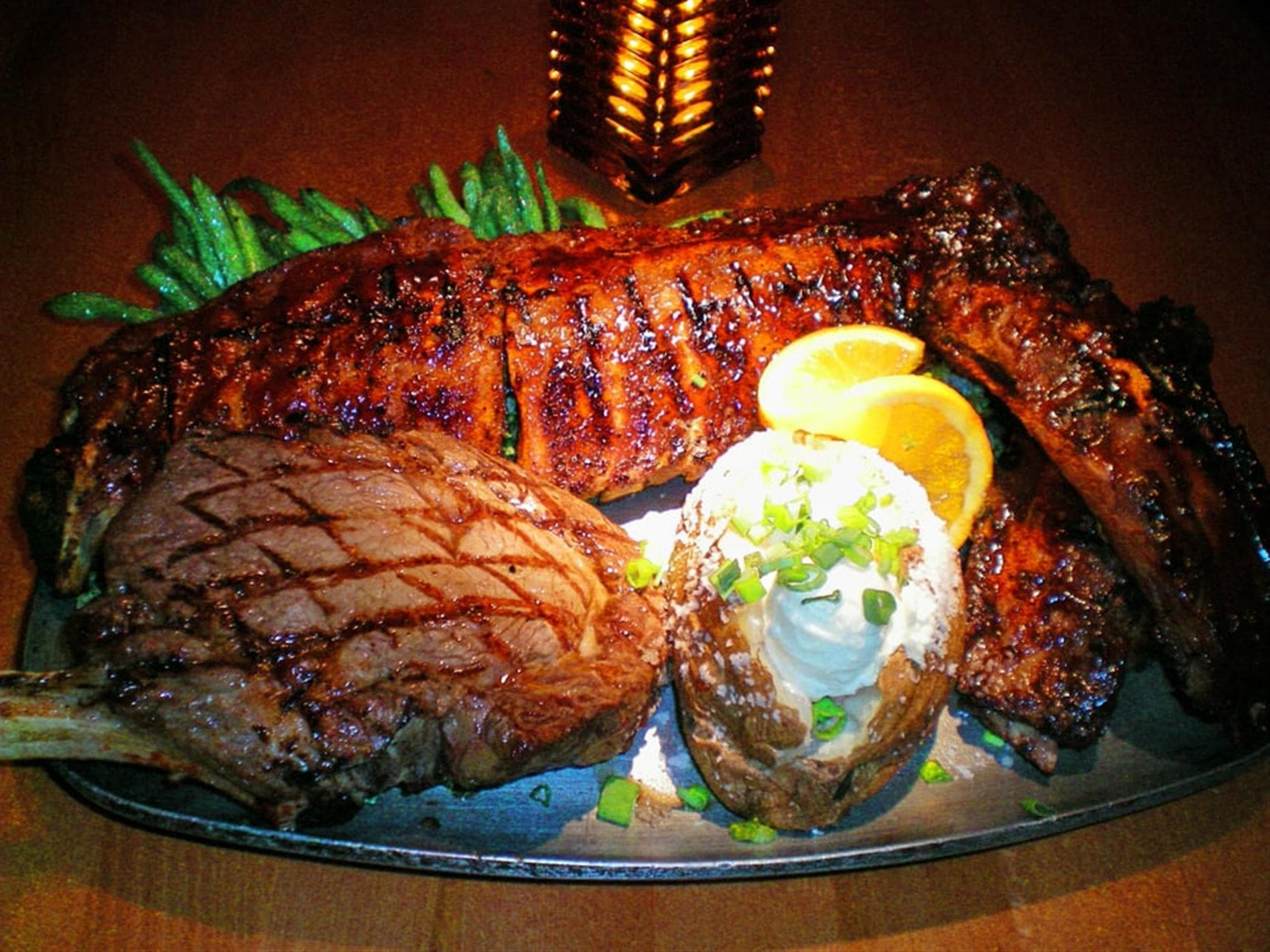 Maderas Steak & Ribs