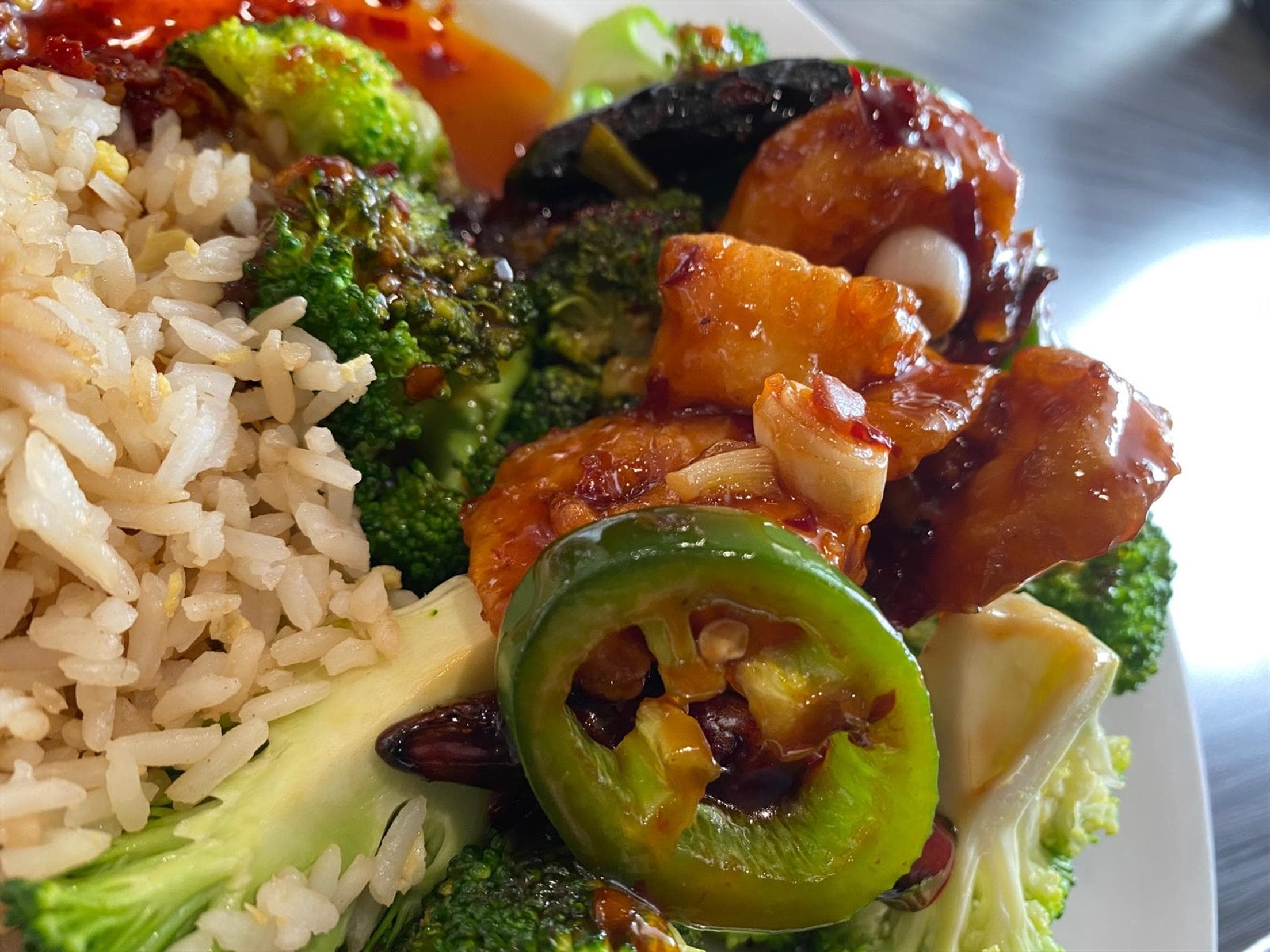 FU Belly Asian Cuisine & Bubble Tea Bar