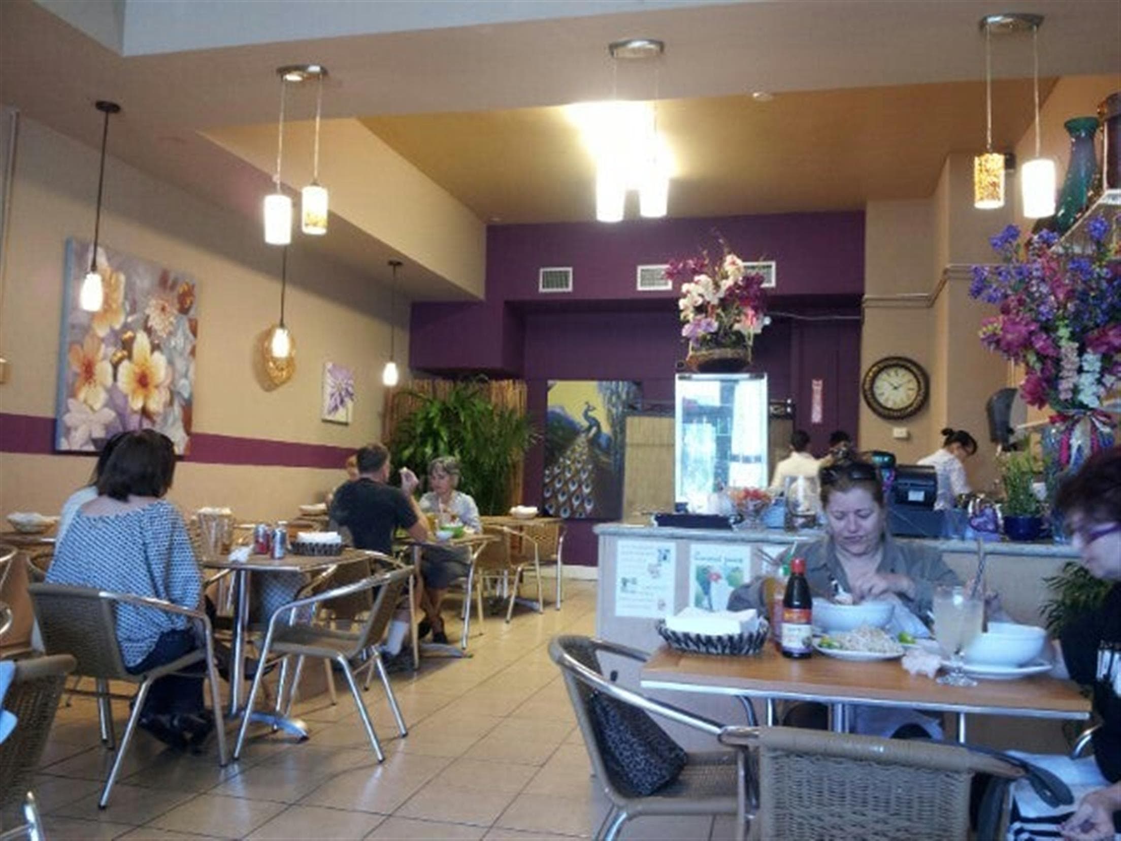 Lilly's Cafe