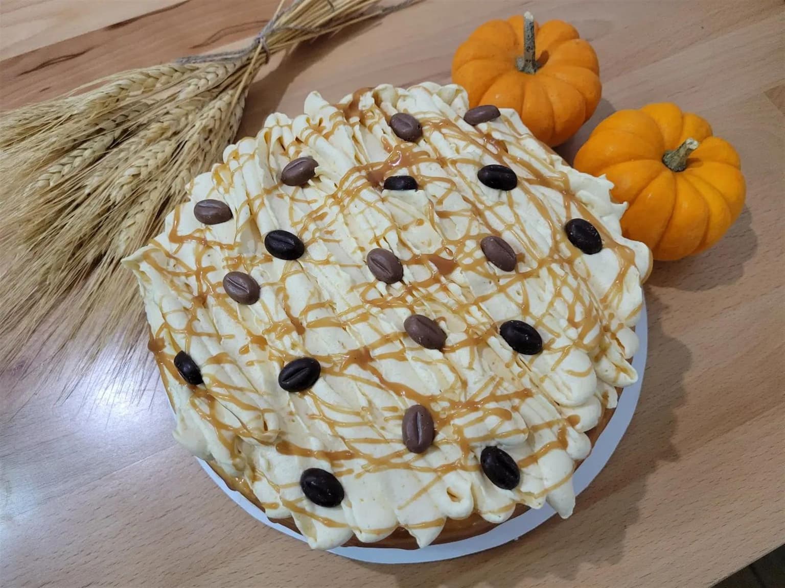 Waikiki Chocolates by Lutgarda