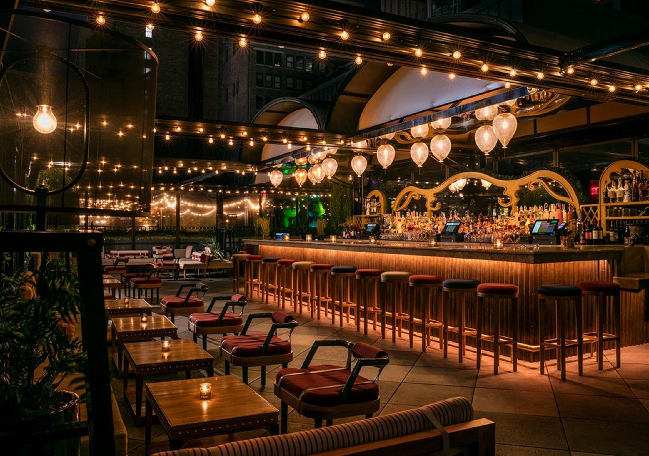 Magic Hour Rooftop Bar & Lounge
