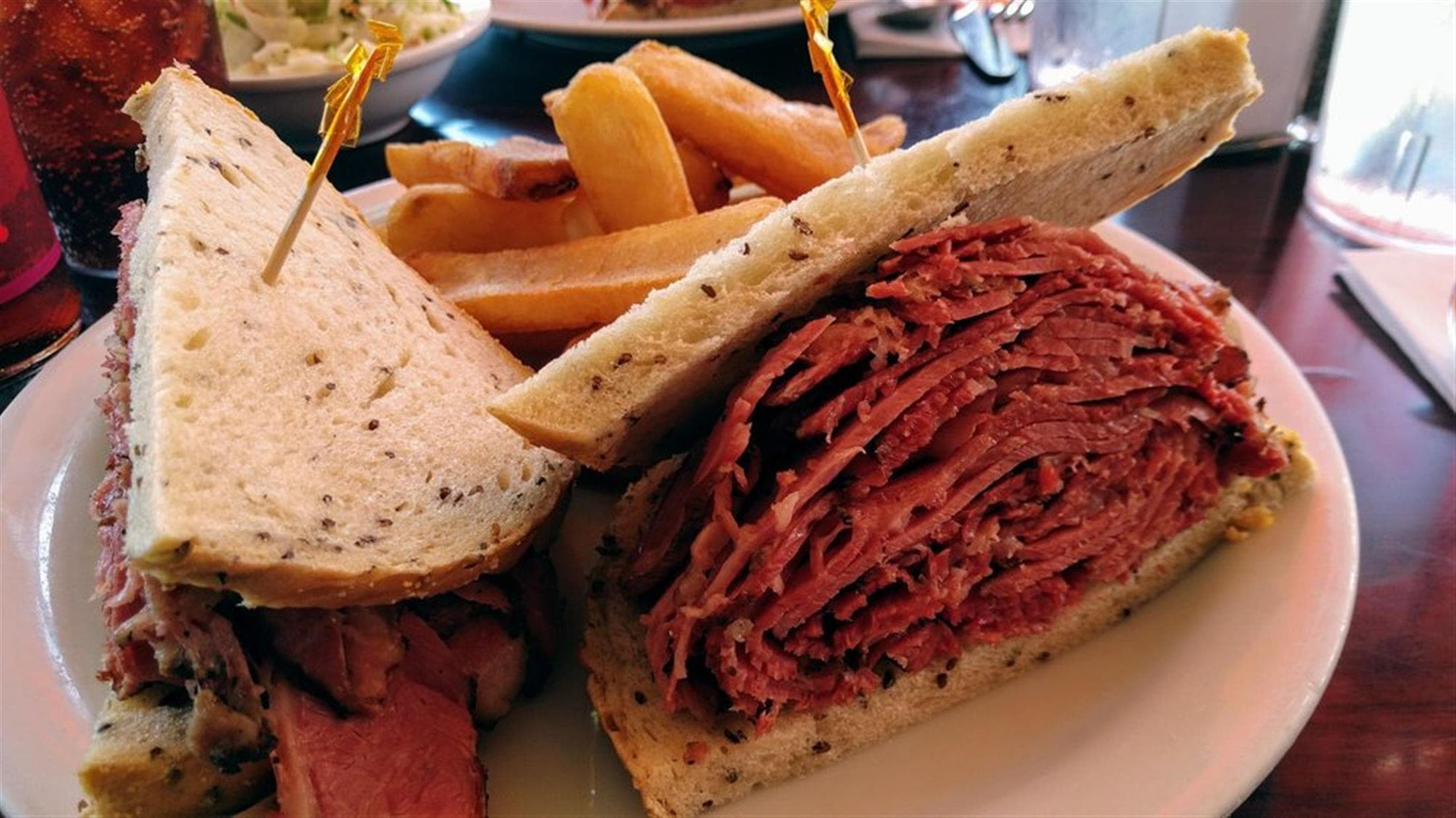 Nate 'n Al Delicatessen