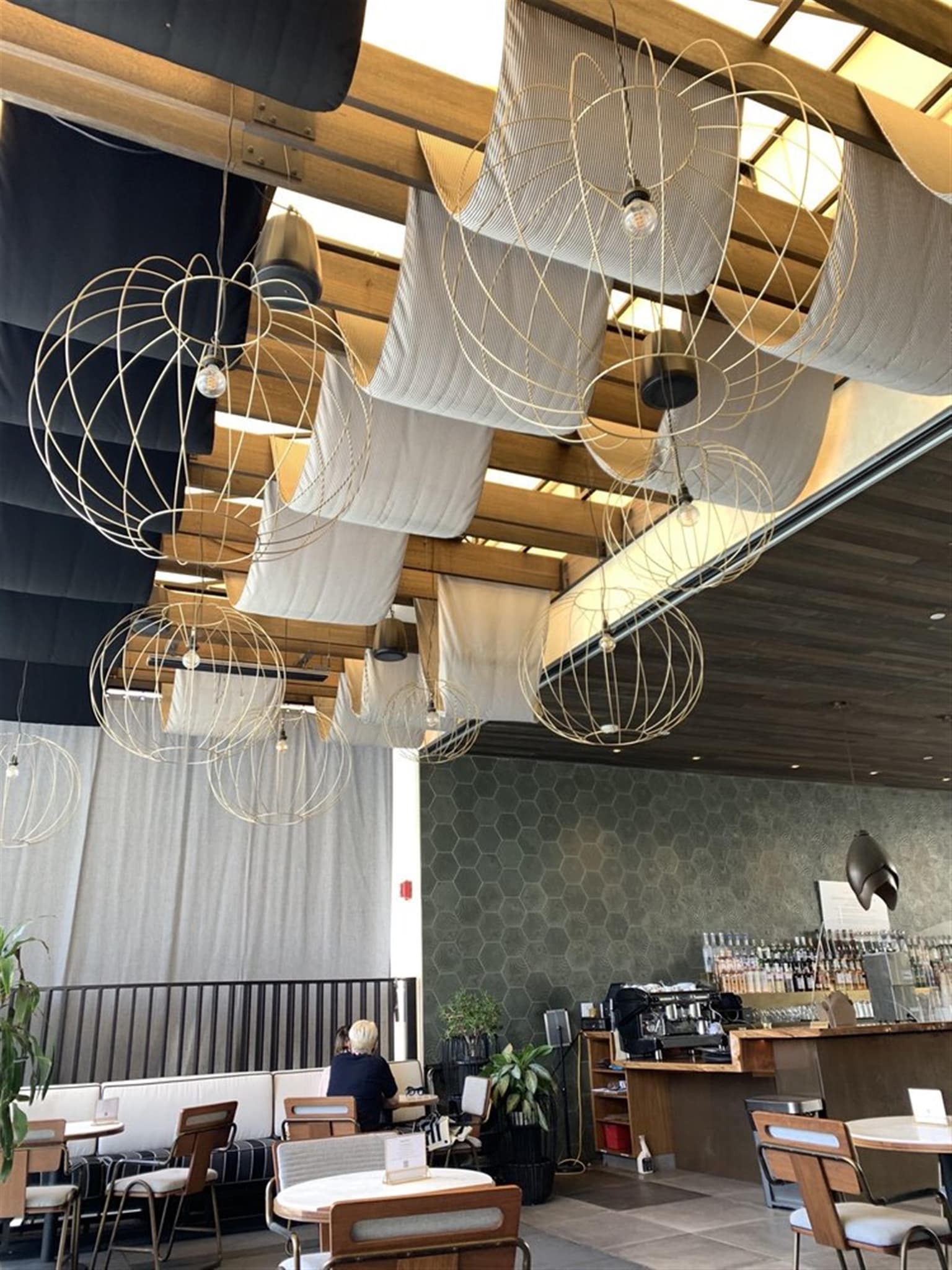 Kimpton La Peer Hotel