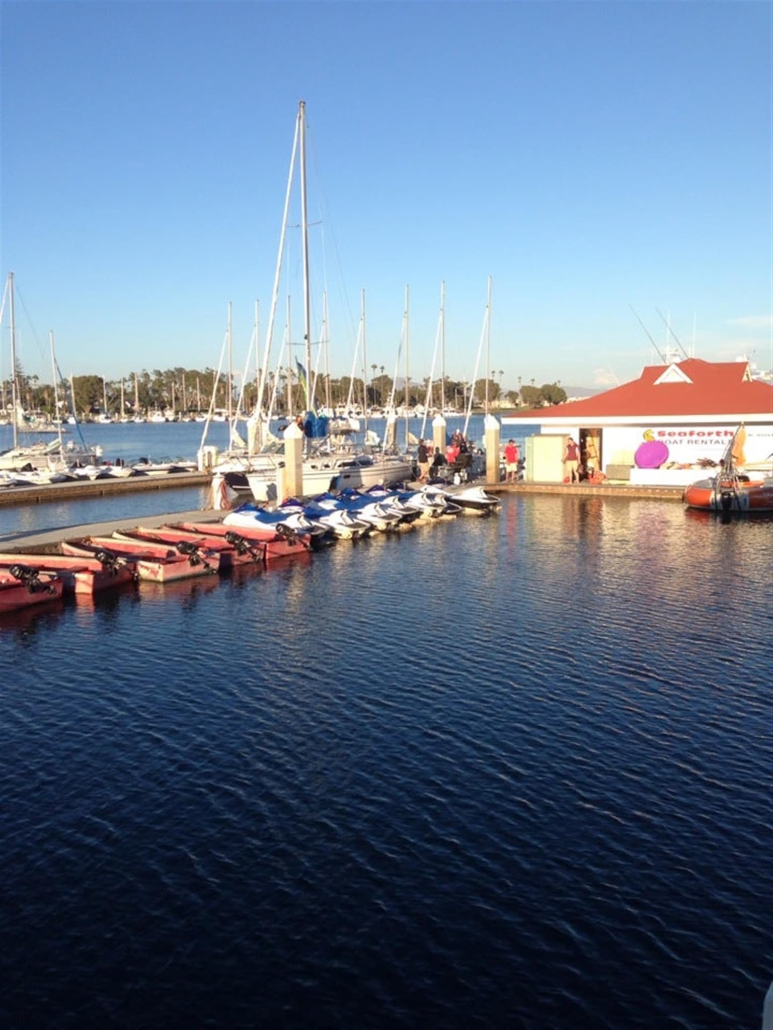 Bluewater Boathouse Seafood Grill