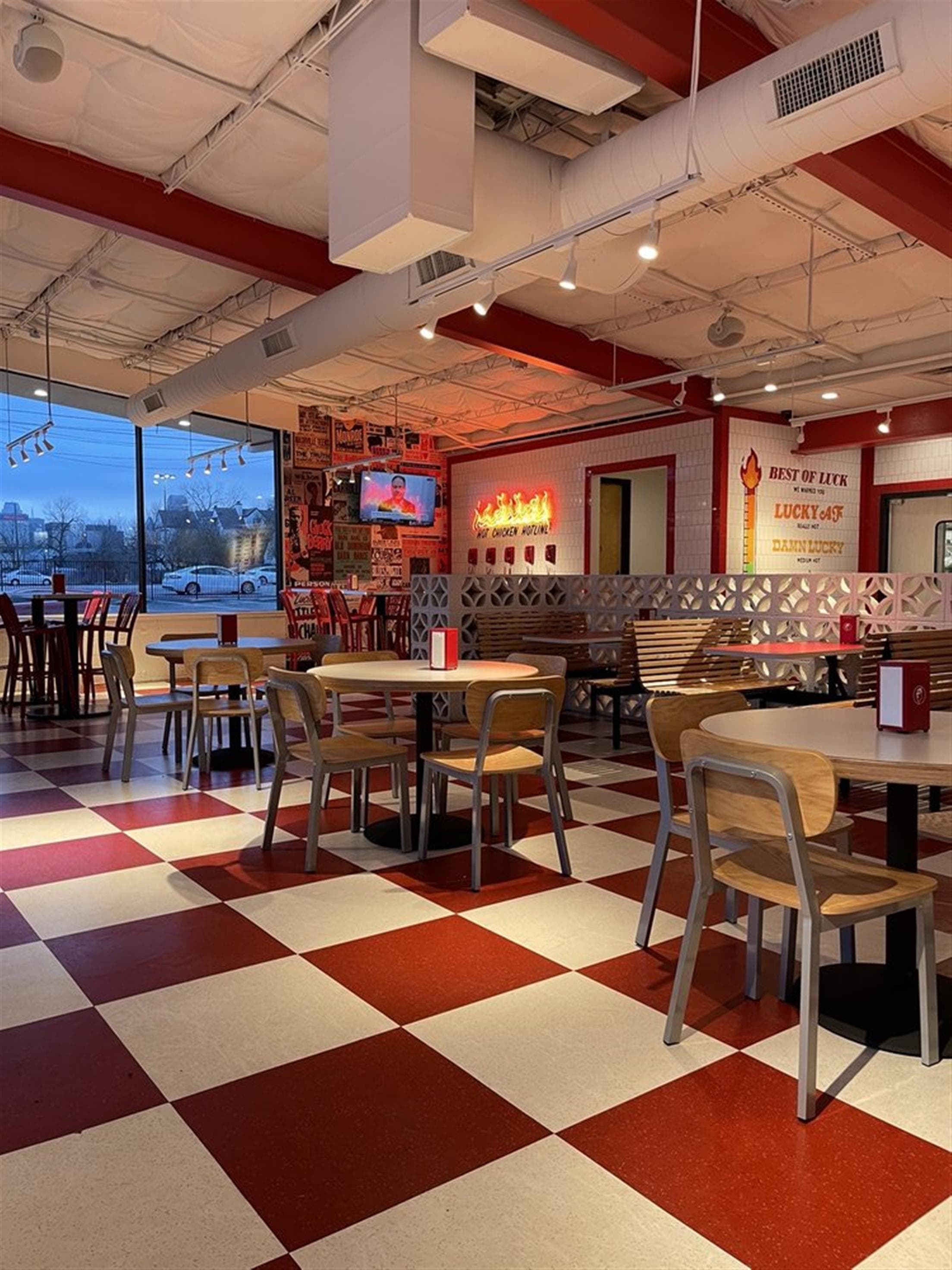 Lucky’s Hot Chicken
