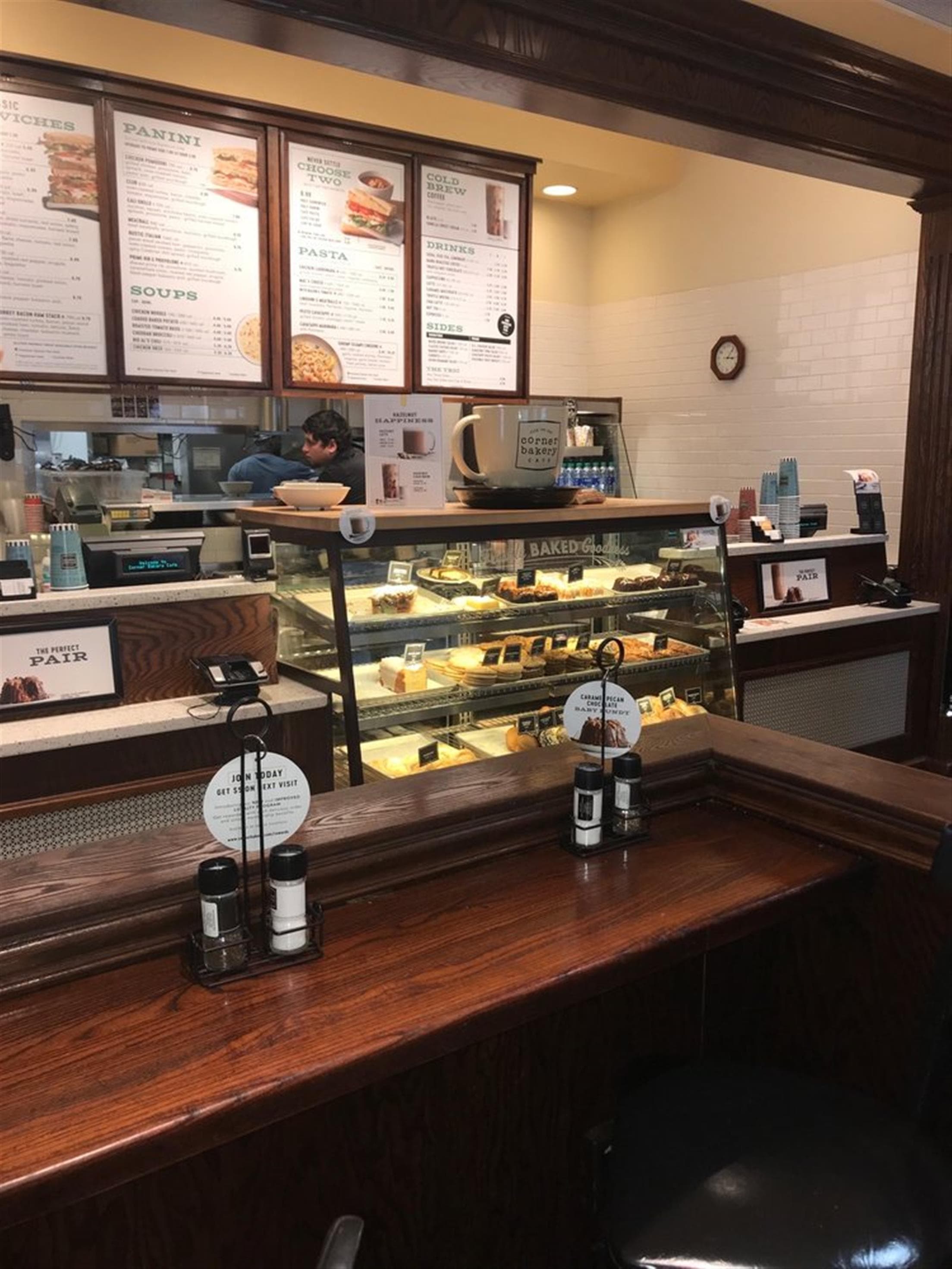 Corner Bakery Cafe