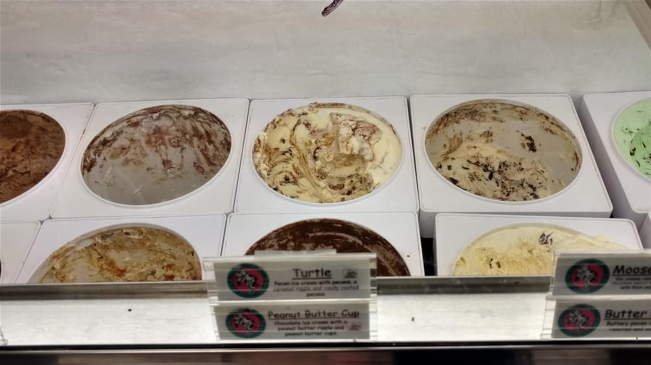 Scoops Ice Cream