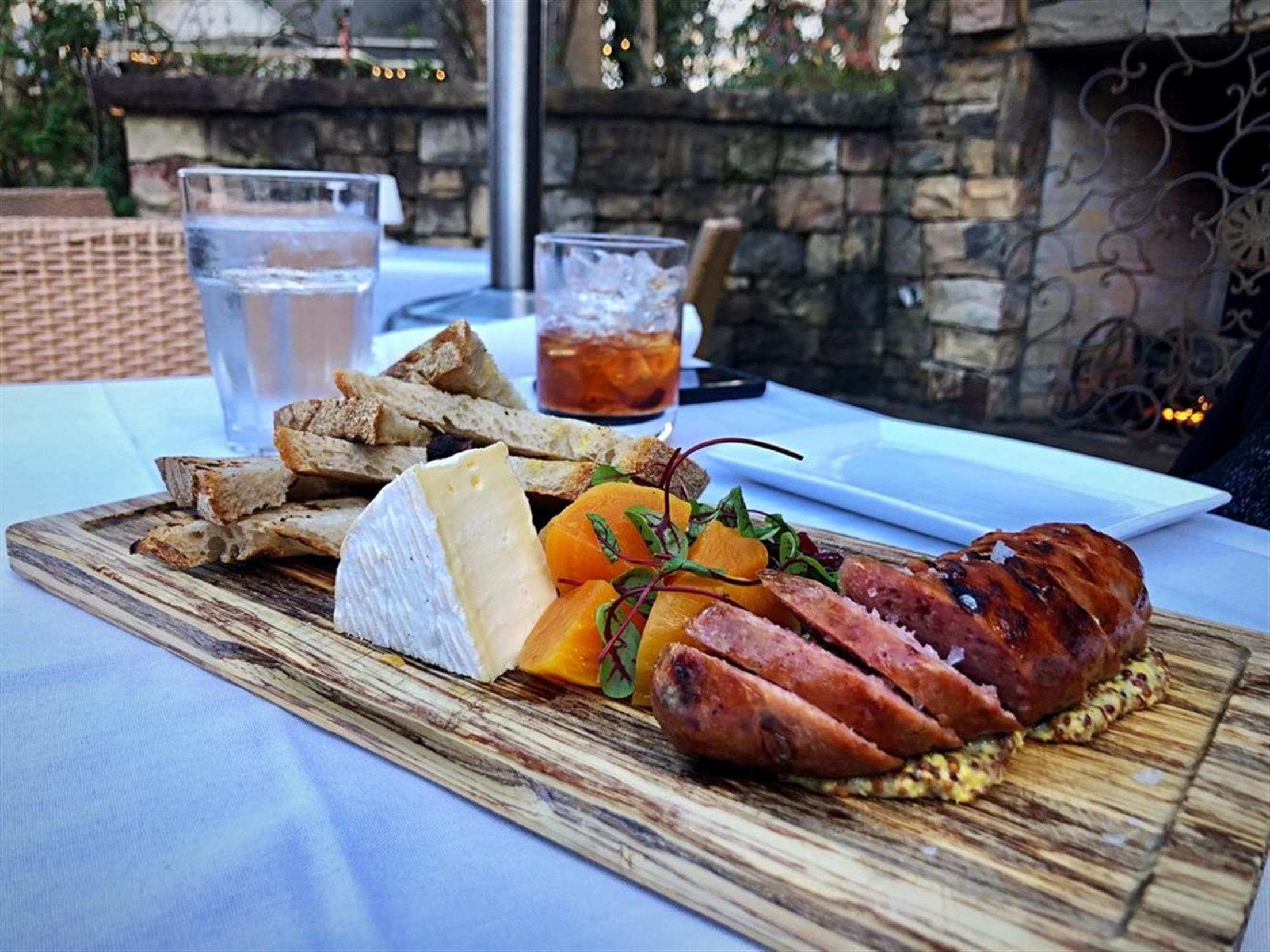Table & Main