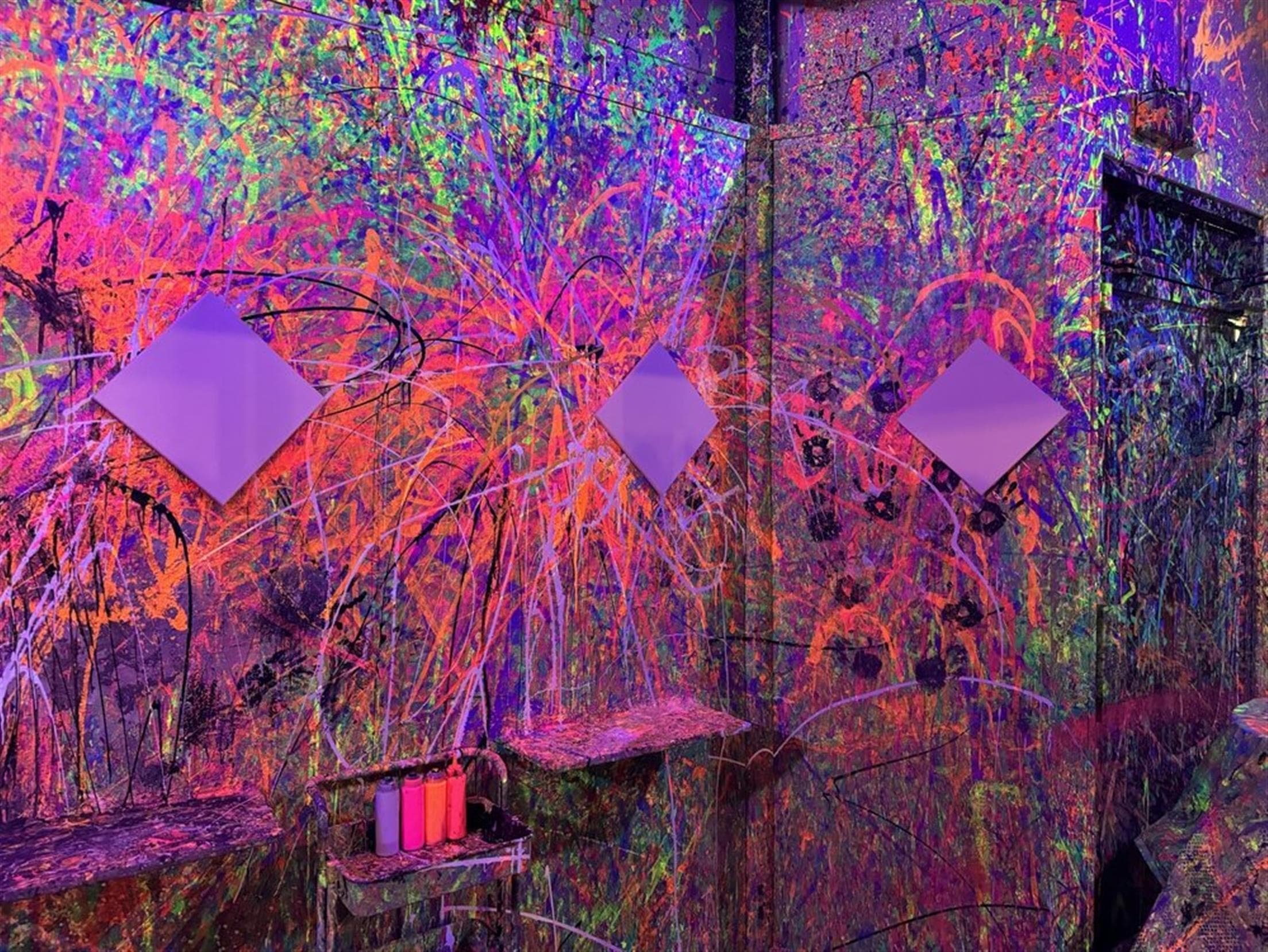 Spin Art Nation & Splatter studio (Irving Park)