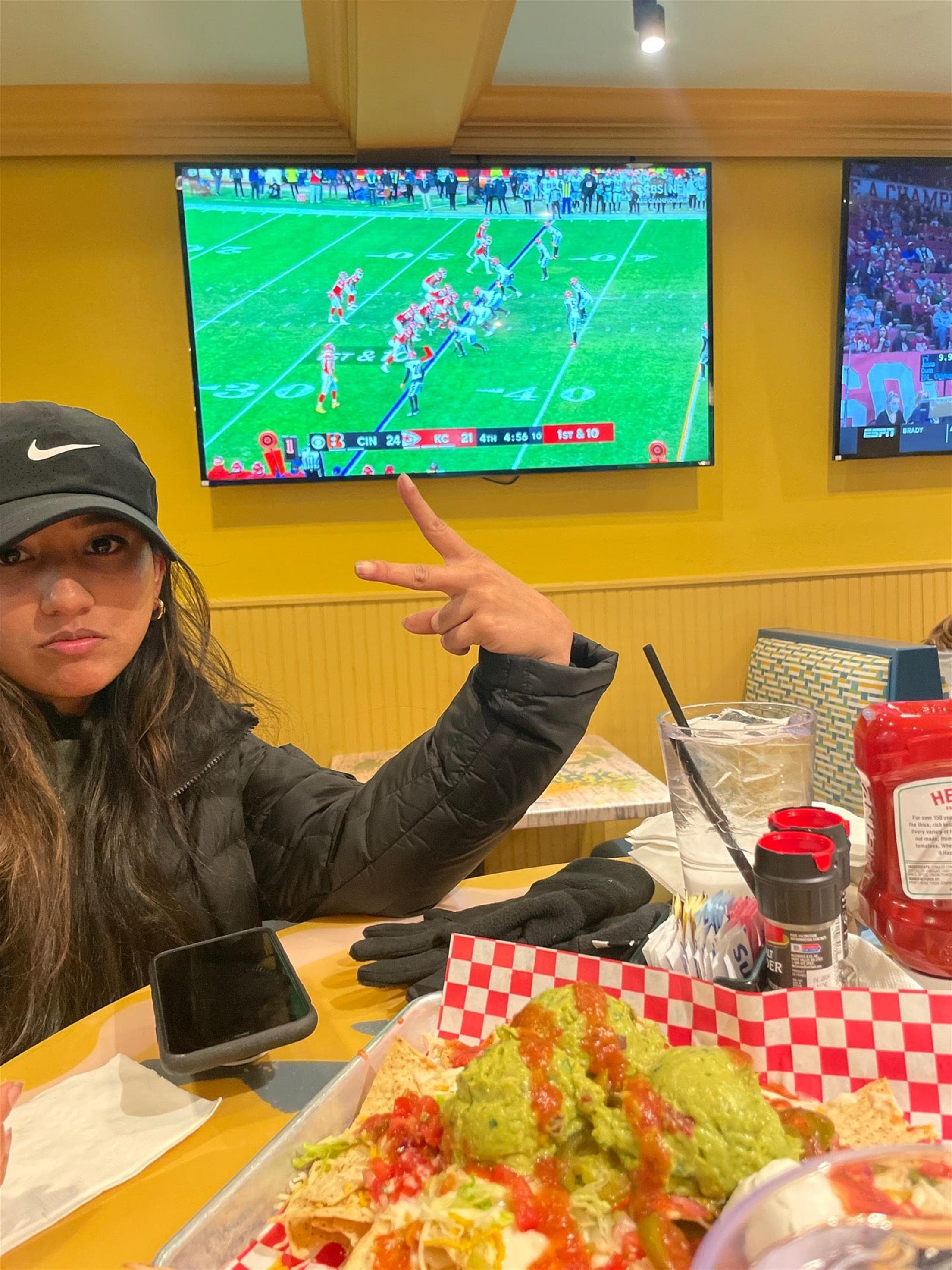 Landshark Bar & Grill