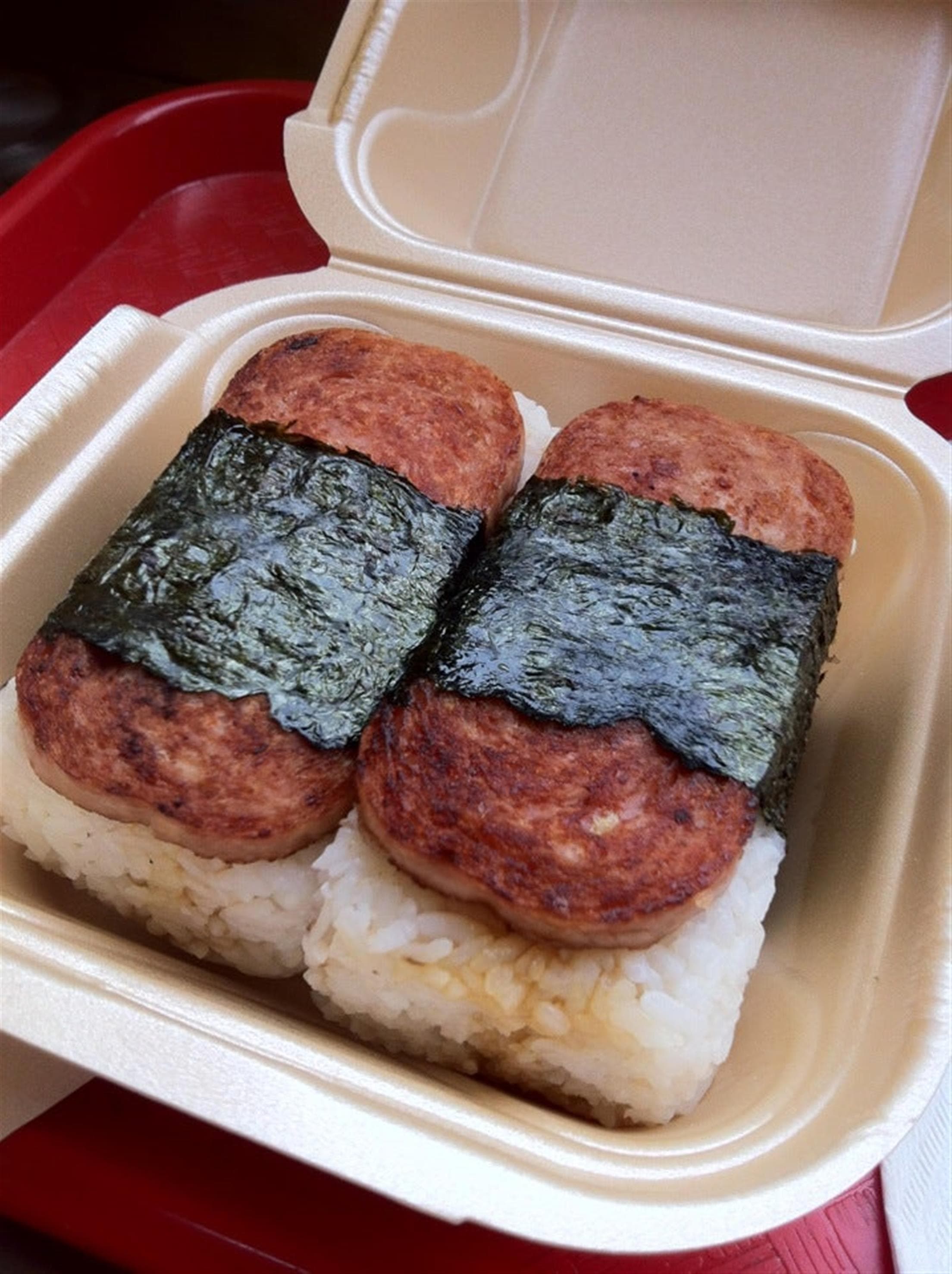 Aloha Eats