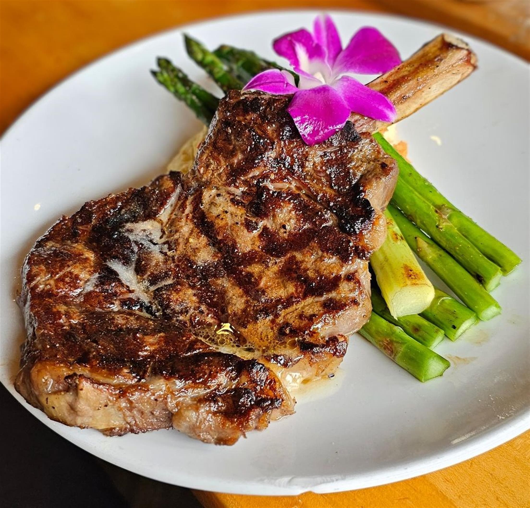 Market Broiler-The Outlets at Orange