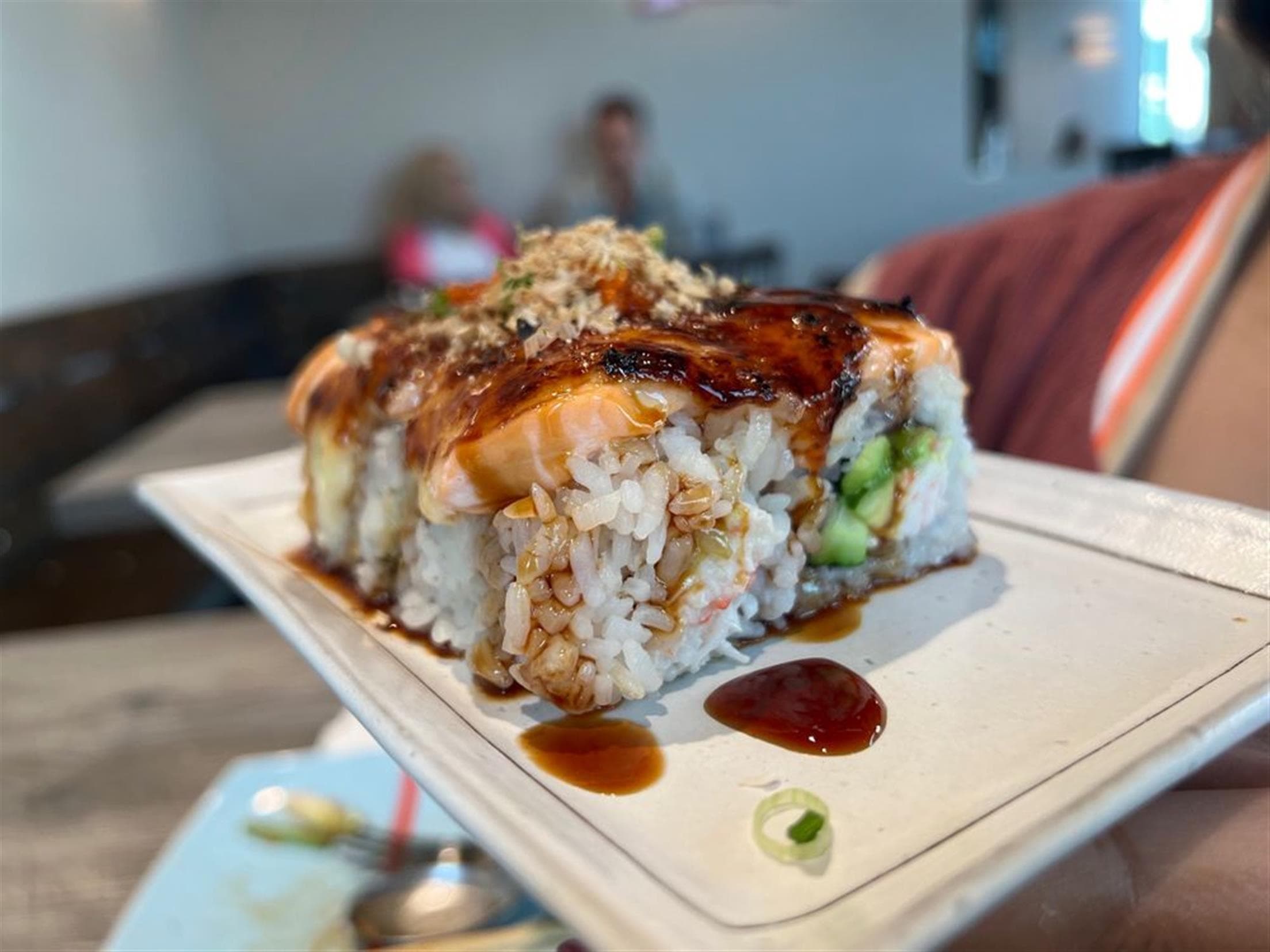 Mahkin Thai & Sushi