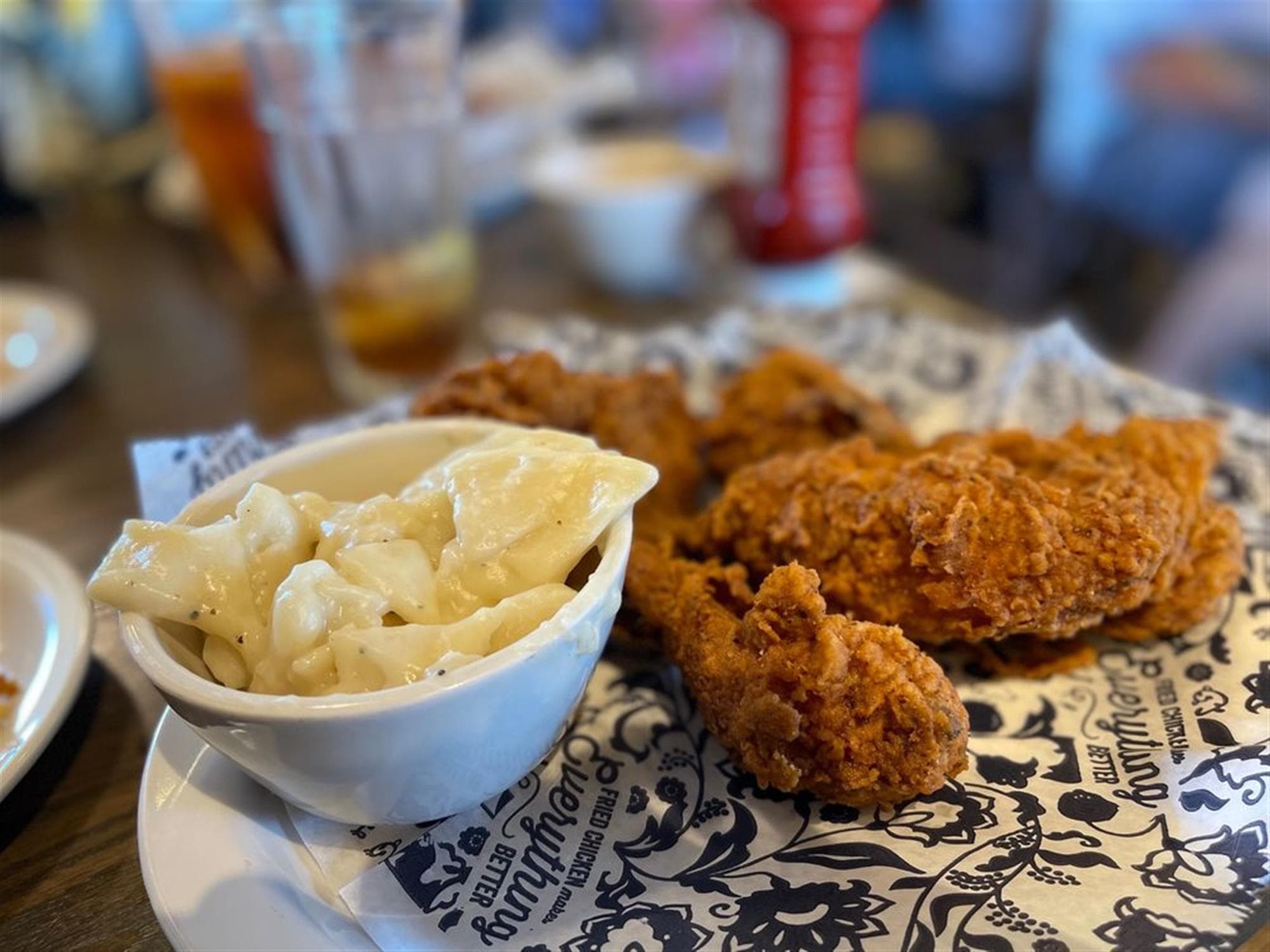 Cracker Barrel Old Country Store