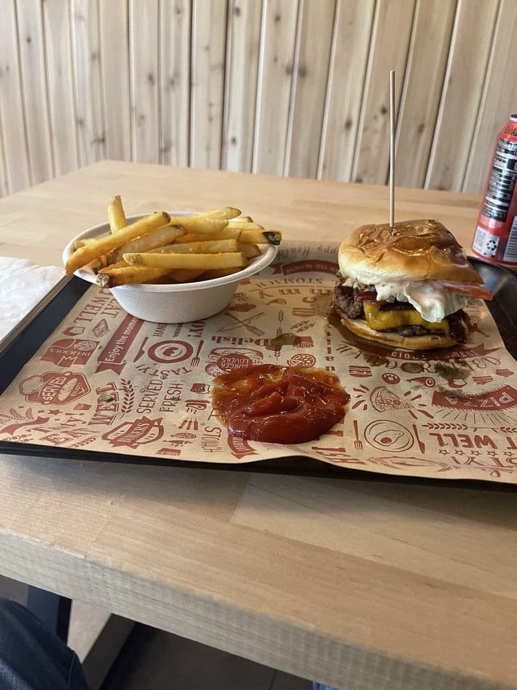 Shake & Stack Burgers - Seattle