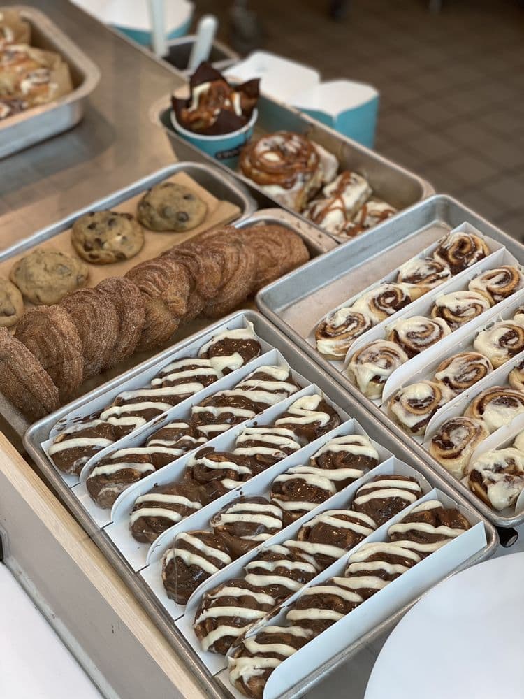 Cinnabon