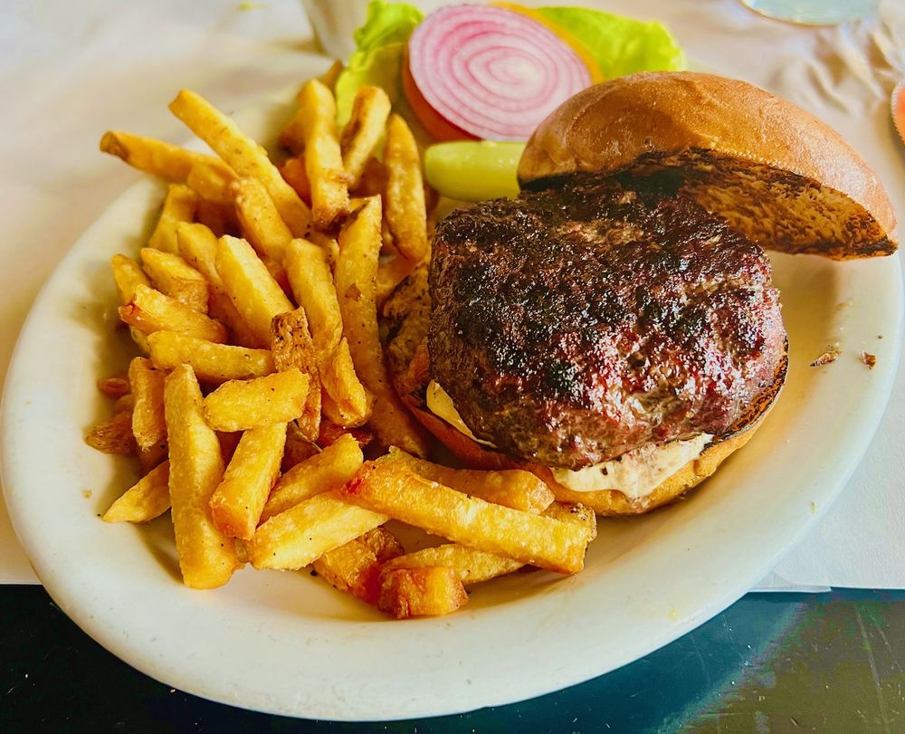 Echo & Rig Steakhouse & Butcher Shop