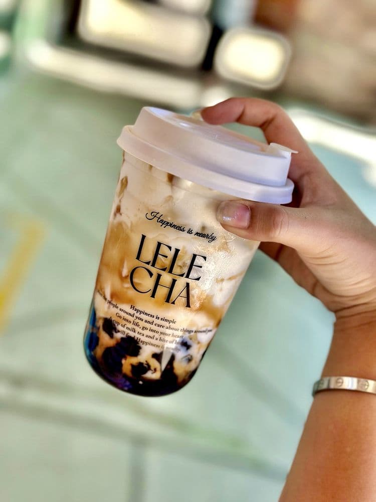 LELECHA and Wonder Bakery