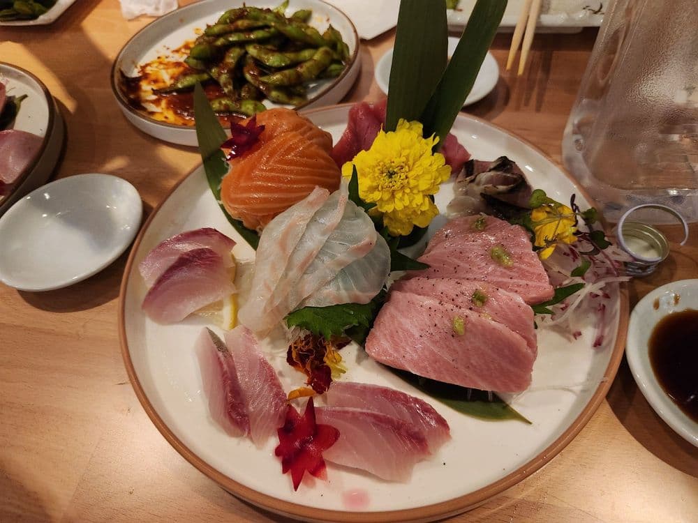 Kiiro Sushi Izakaya