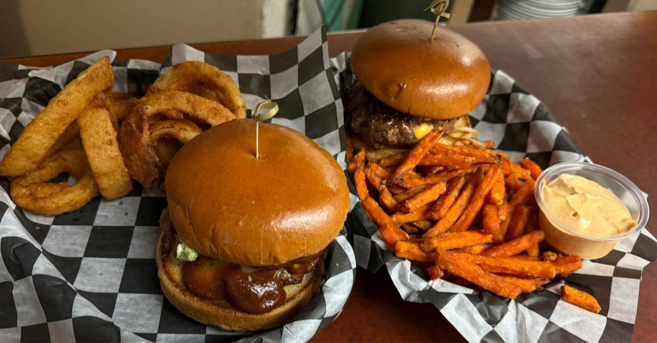 The Breeze Inn - Duluth