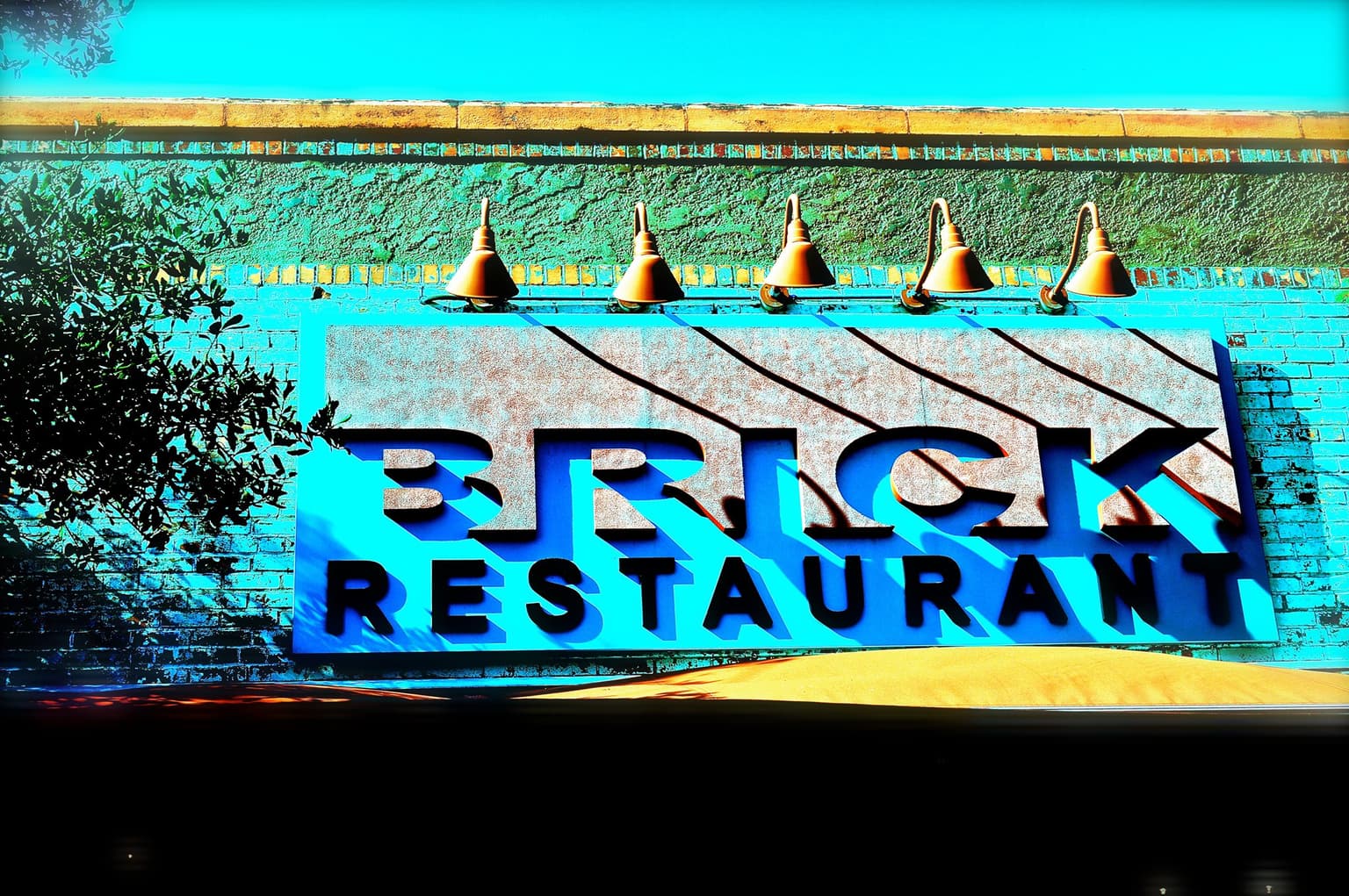 Brick Restaurant 