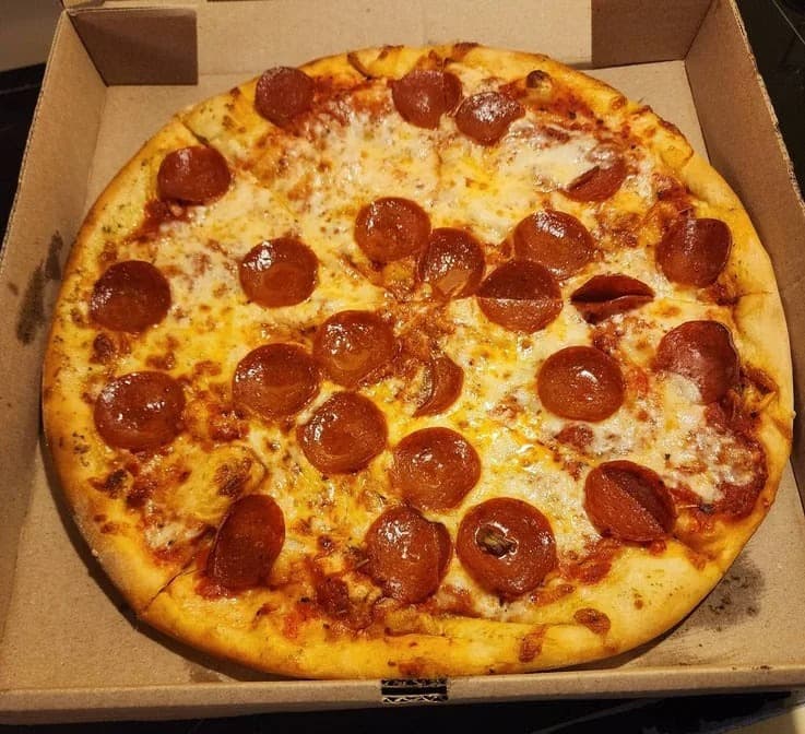 Saruzzo's New York Pizzeria