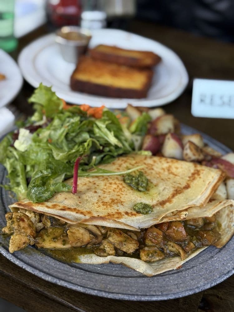 Crepevine