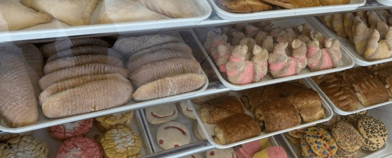 La Familia Bakery - Hesperia