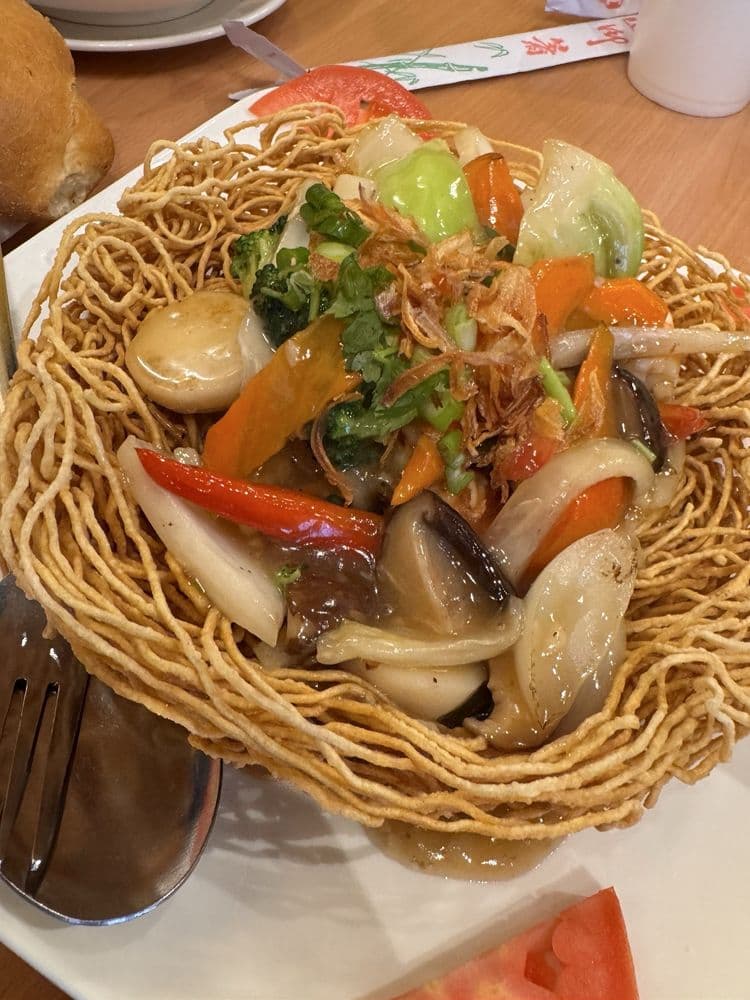 Din Ky 2 - Vietnamese Restaurant