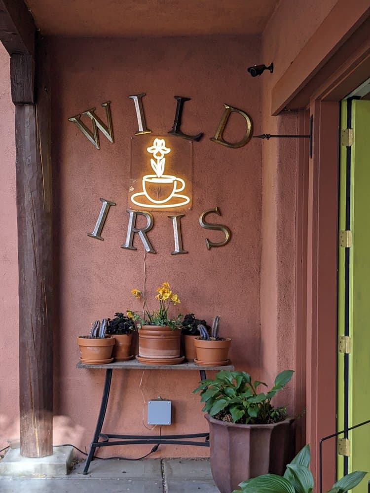 Wild Iris Coffee House Avatar