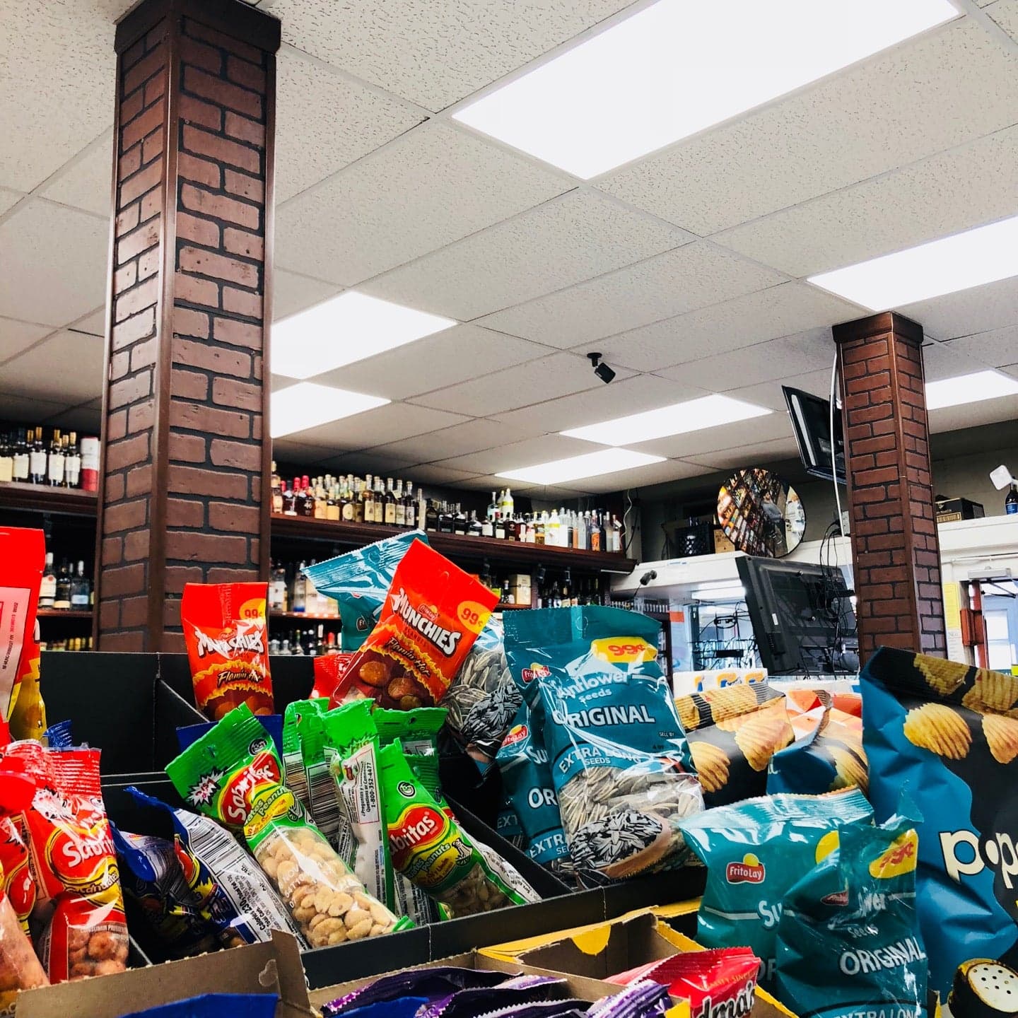 Dair's Pine-Taylor Market